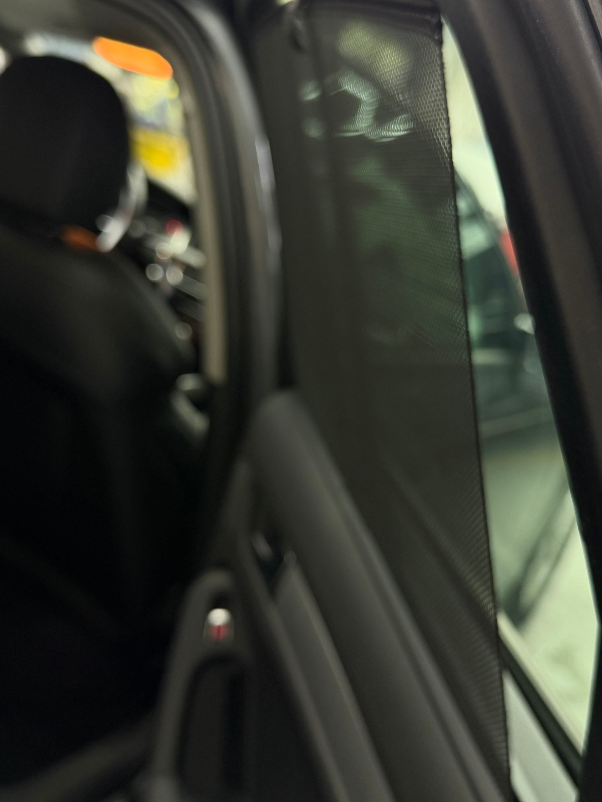 AUDI A4 Limousine 2.0 TDI Attraction multitronic-image-6