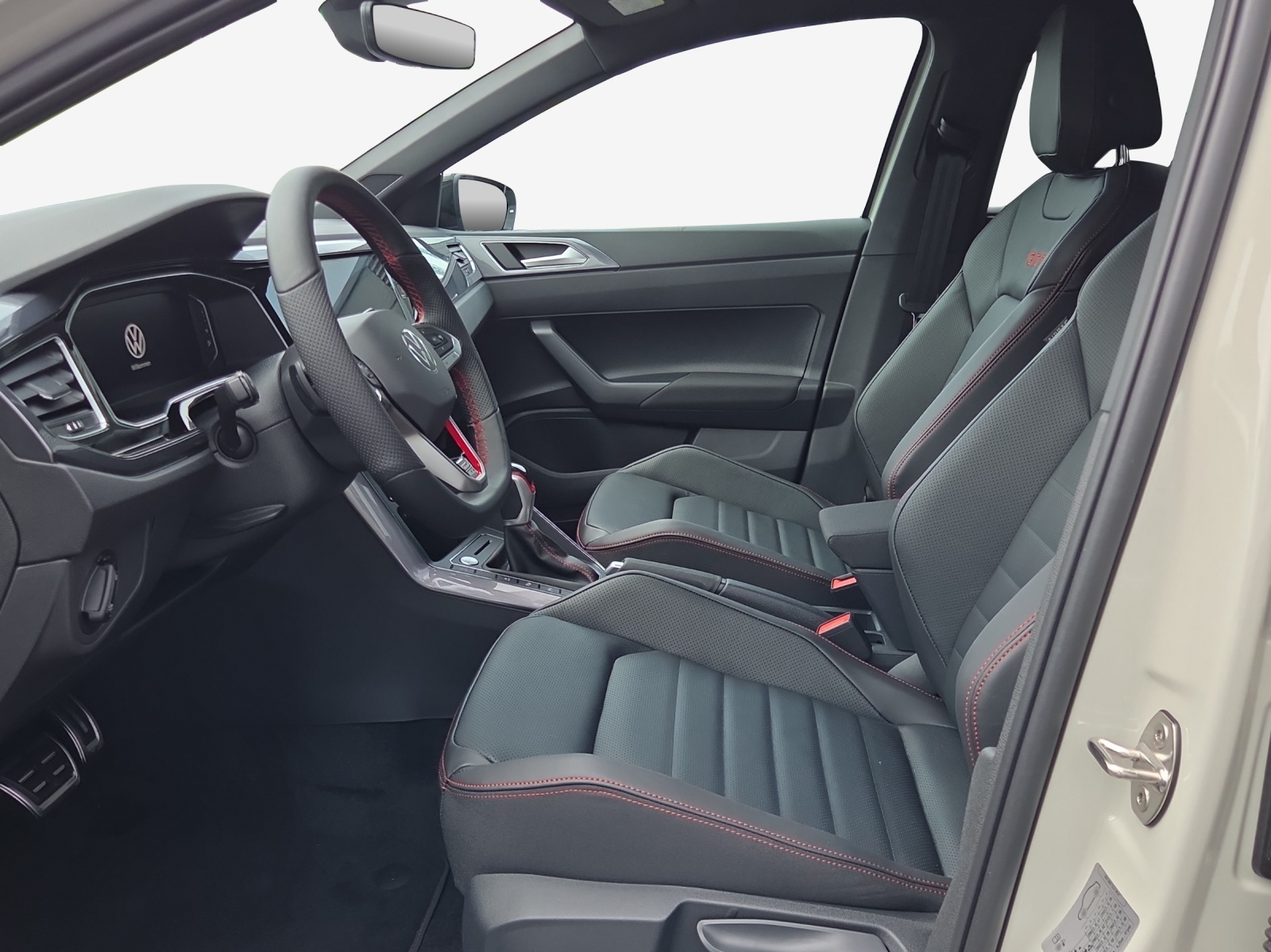 VW Polo 2.0 TSI GTI DSG-image-7