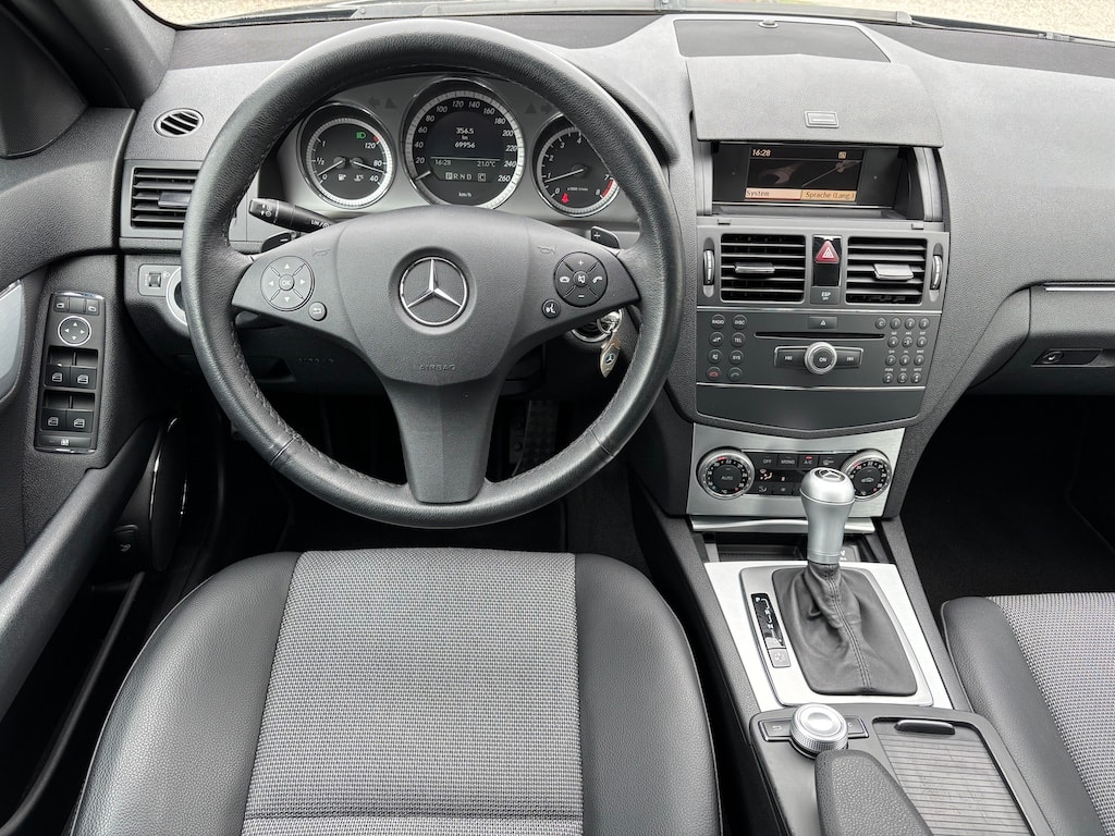 MERCEDES-BENZ C 180 Kompressor BlueEff. AMG Line Avantgarde Aut.-image-9
