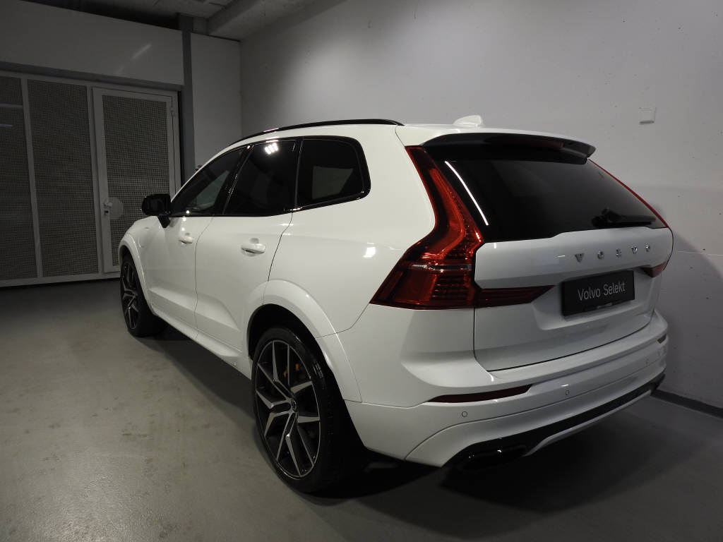 VOLVO XC60 2.0 T8 TE Polestar eAWD-showroom-element-3