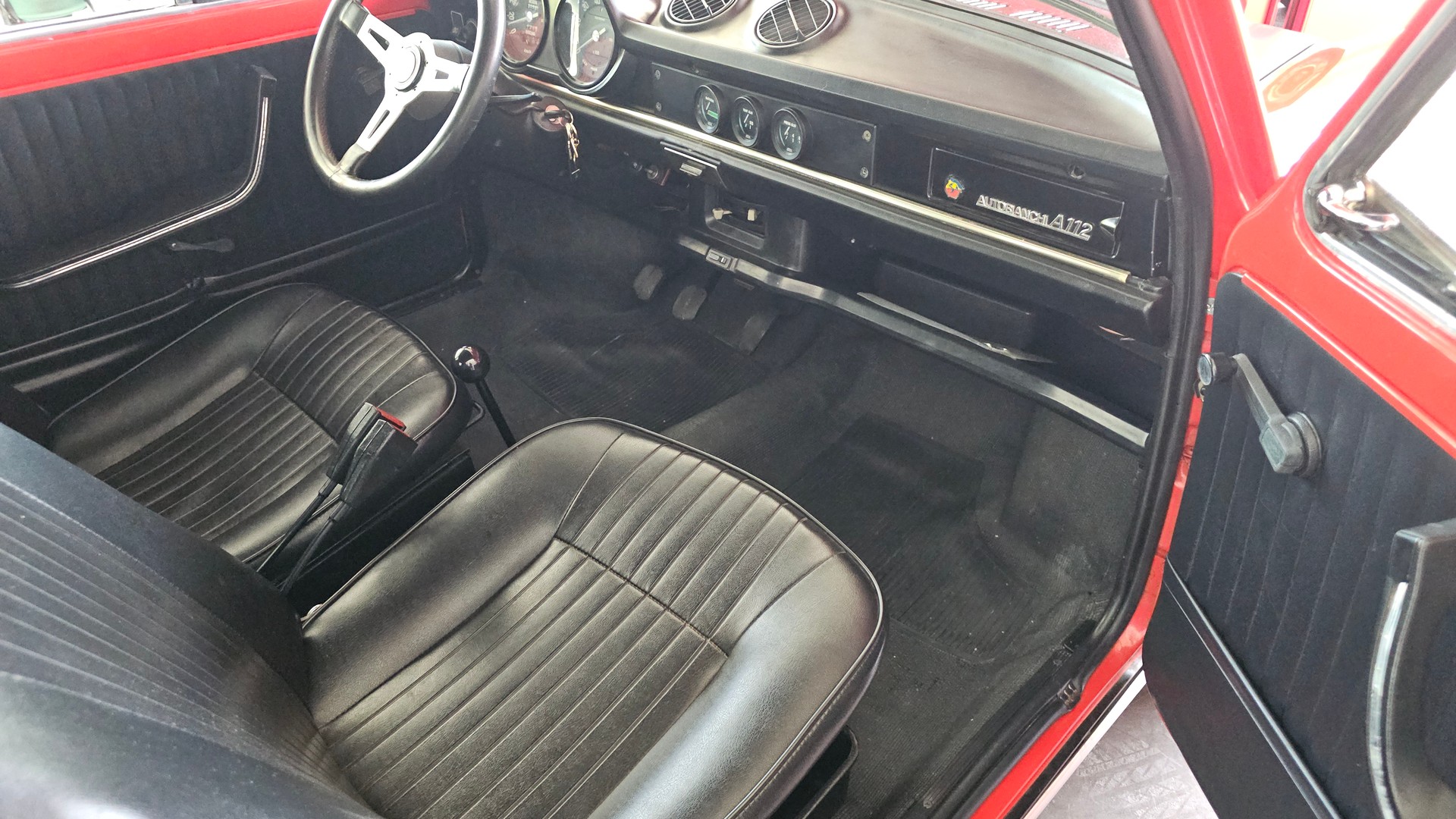 LANCIA A 112 ABARTH 1° SERIE VETERAN-image-8