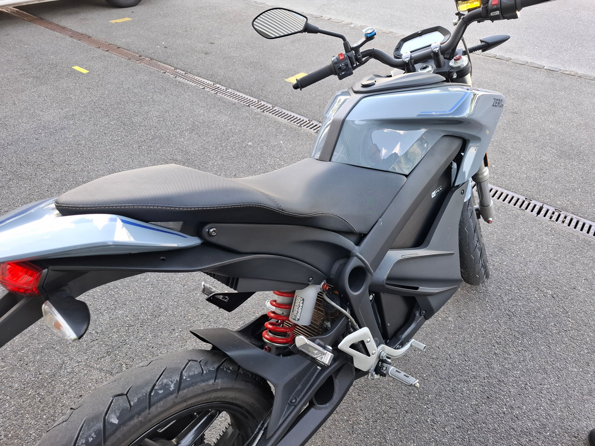 ZERO ZERO S 11 ZF 14.4-showroom-element-3