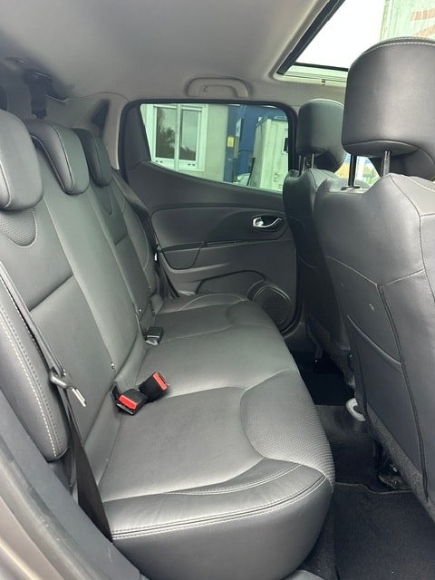 RENAULT Clio 1.2 16V T Iconic 120 EDC-image-12