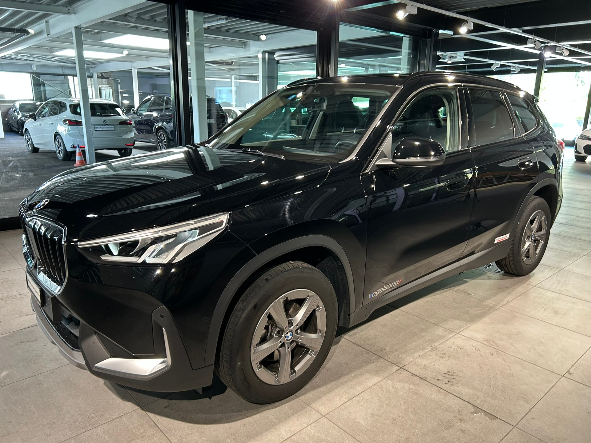 BMW X1 sDrive 18i-image-7