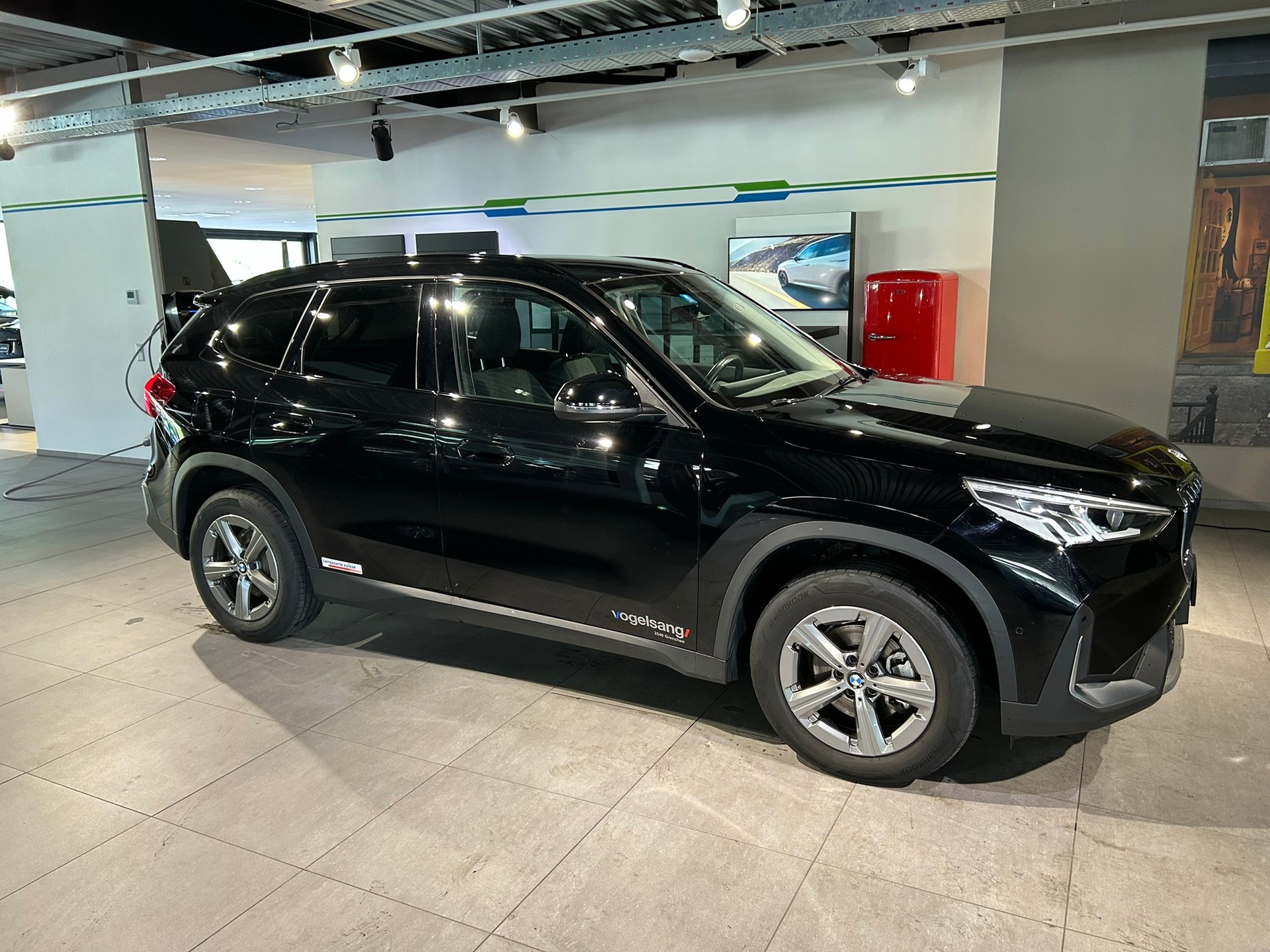 BMW X1 sDrive 18i-image-8