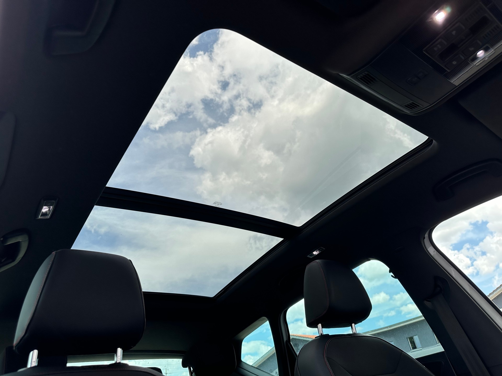 SEAT Ateca 2.0 TSI SWISS FR 4Drive DSG-image-8