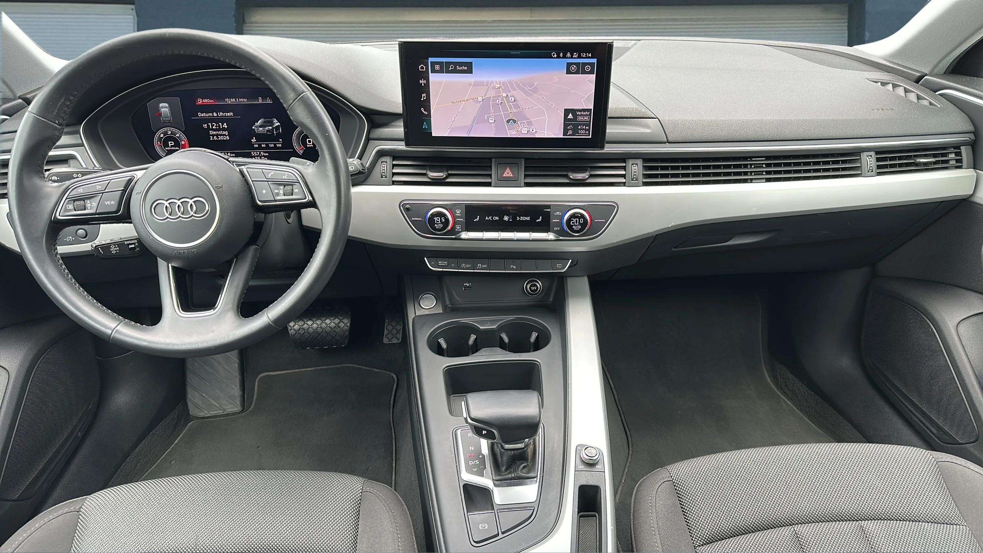 AUDI A4 Avant 35 TDI advanced Attraction S-tronic-image-9