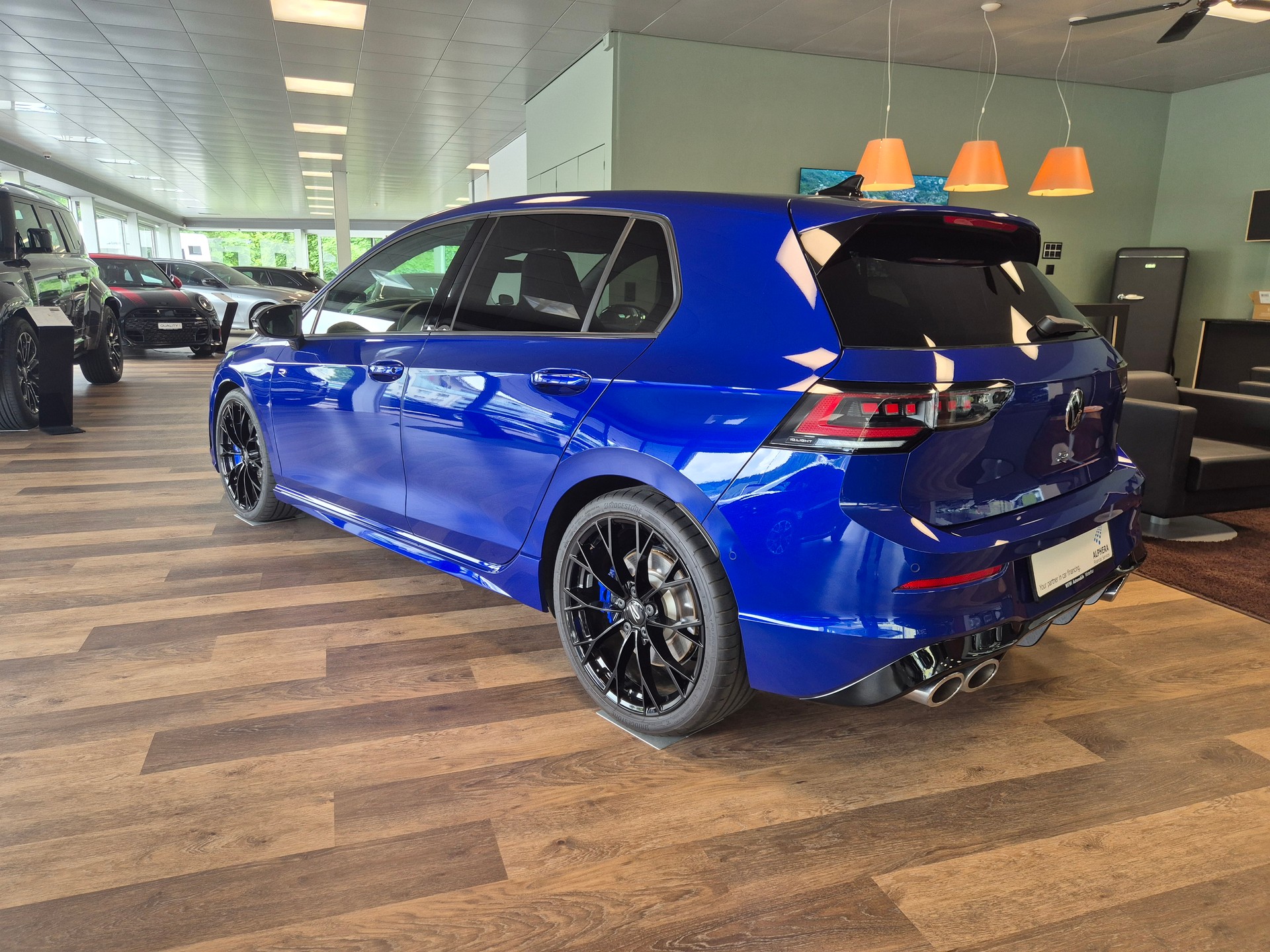 VW Golf 2.0 TSI R DSG 4 Motion-image-2