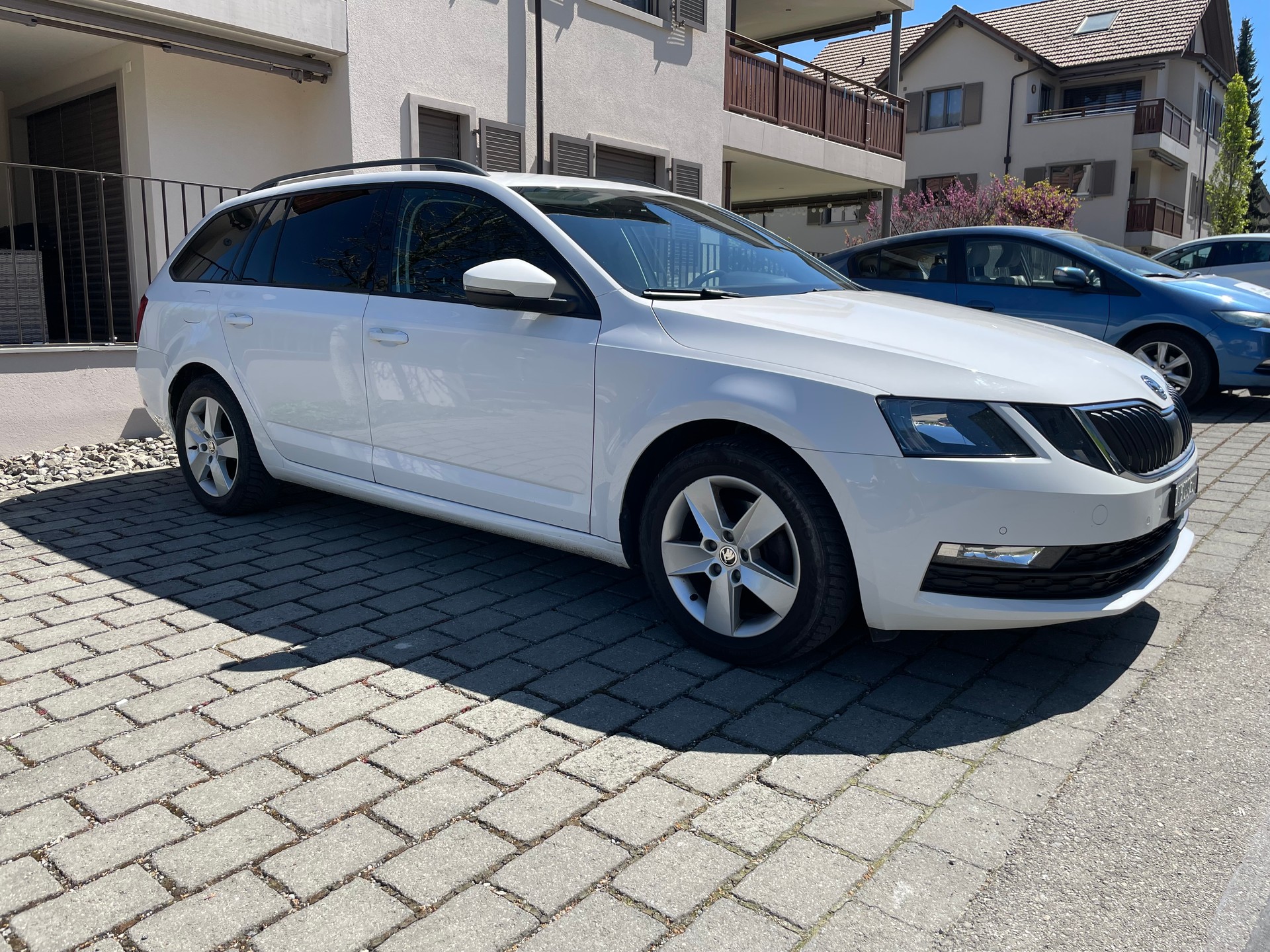 SKODA 2.0 TDI 150 Ambition 4x4 DSG-image-1