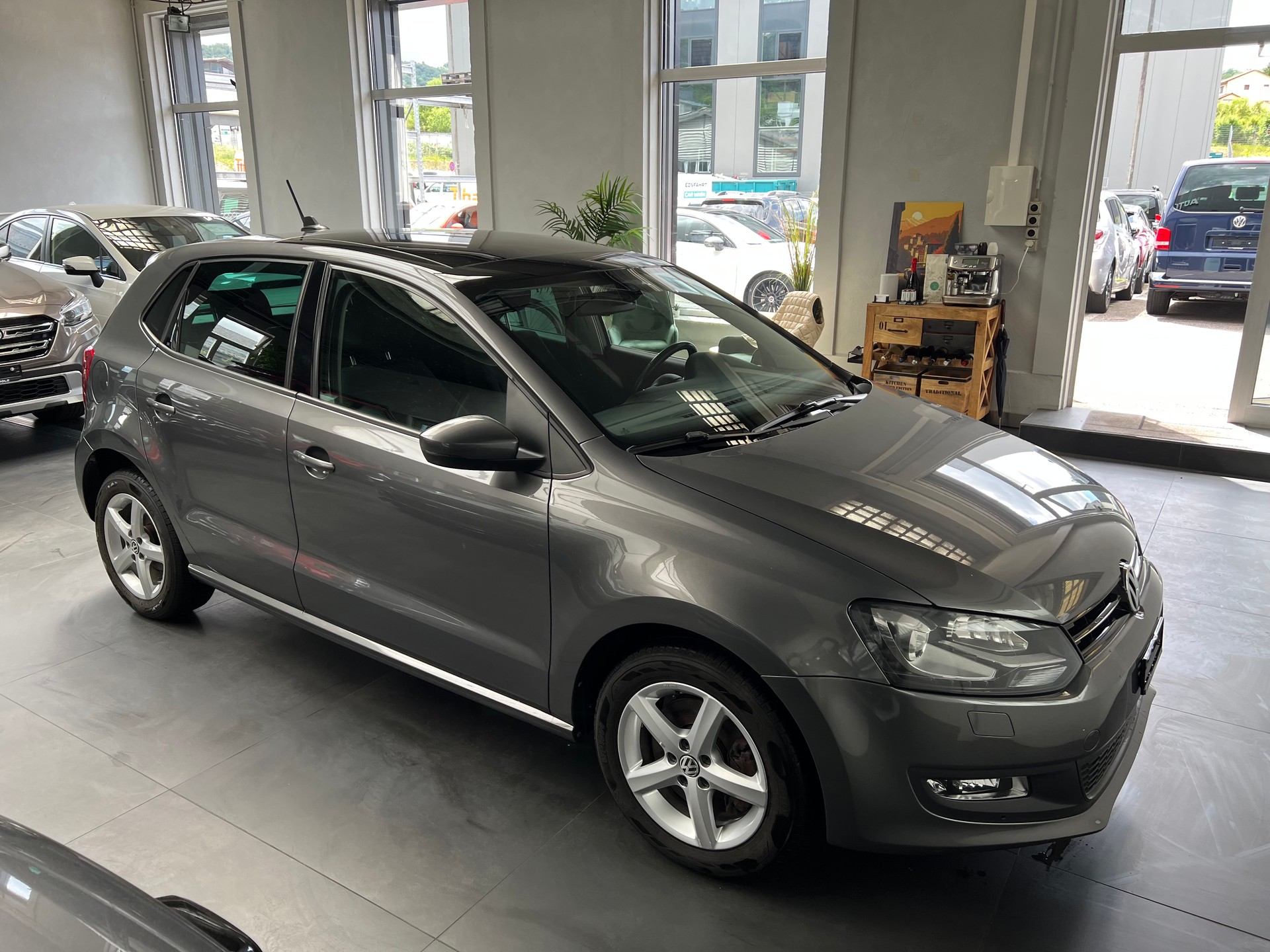 VW Polo 1.2 TSI R-Line Design DSG-image-2