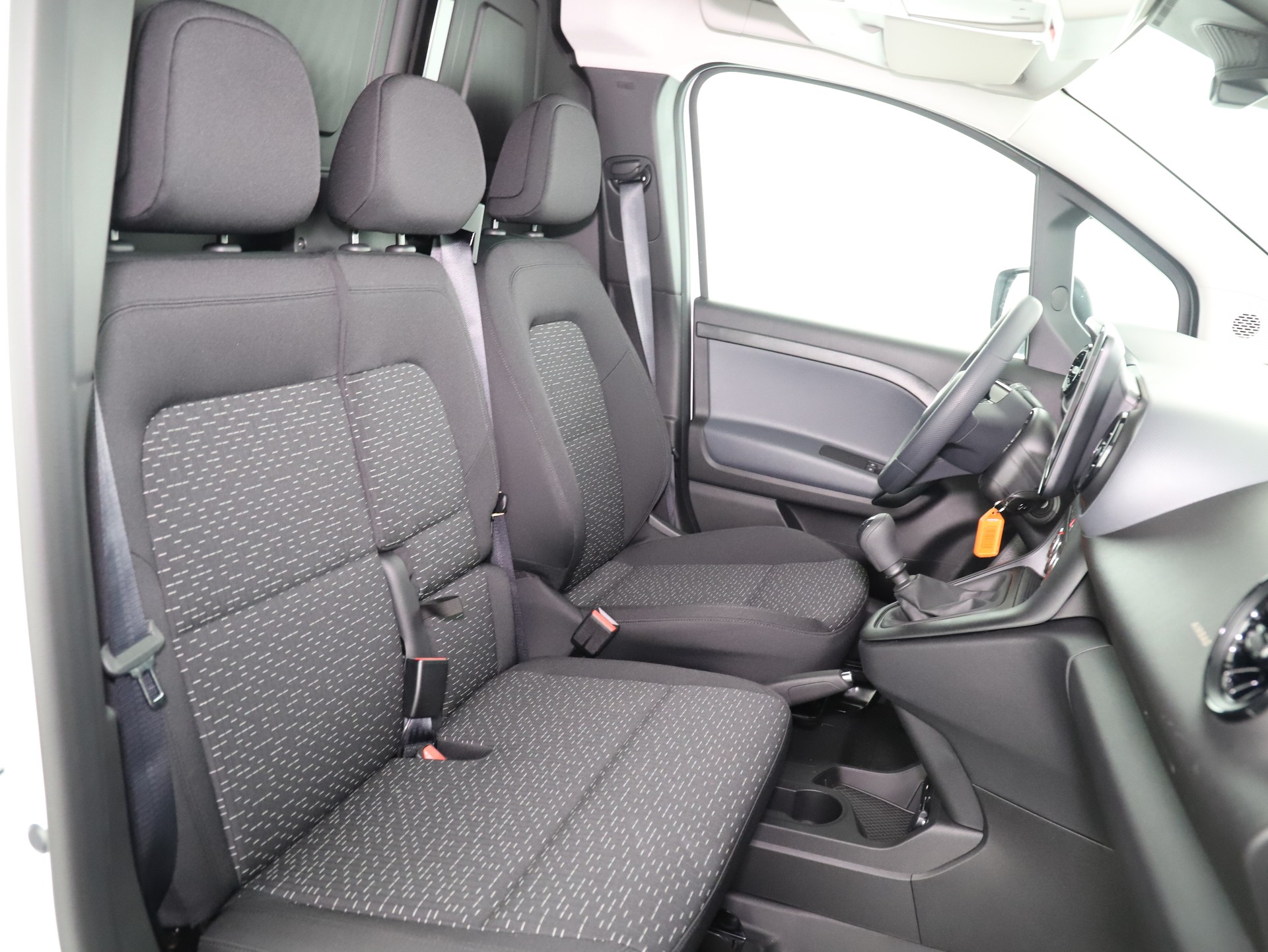 MERCEDES-BENZ Citan 112 CDI Base-image-10