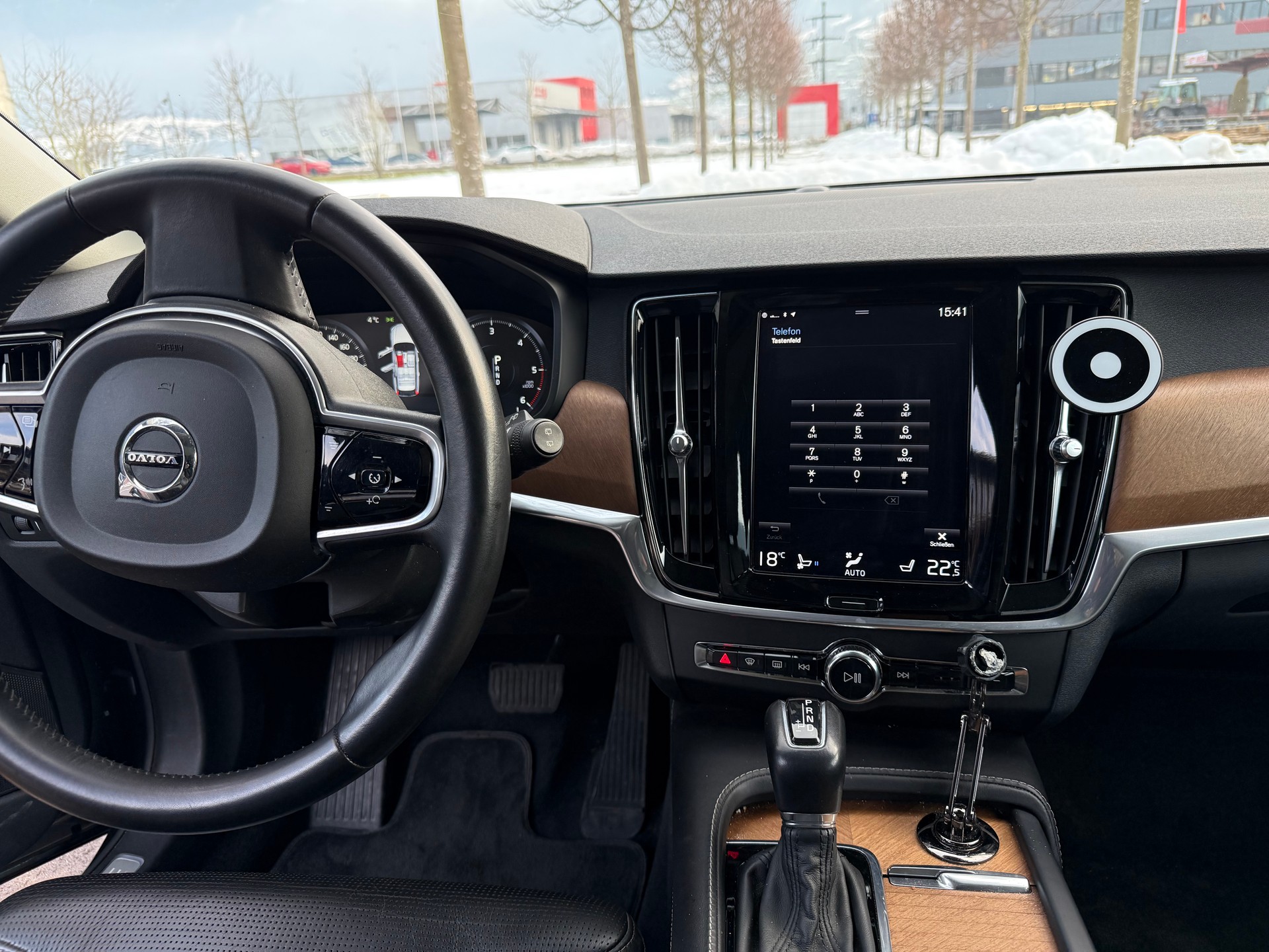 VOLVO 2.0 D5 Inscription AWD-image-10