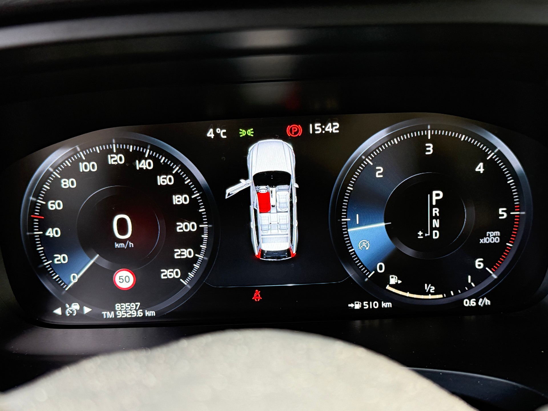 VOLVO 2.0 D5 Inscription AWD-image-8