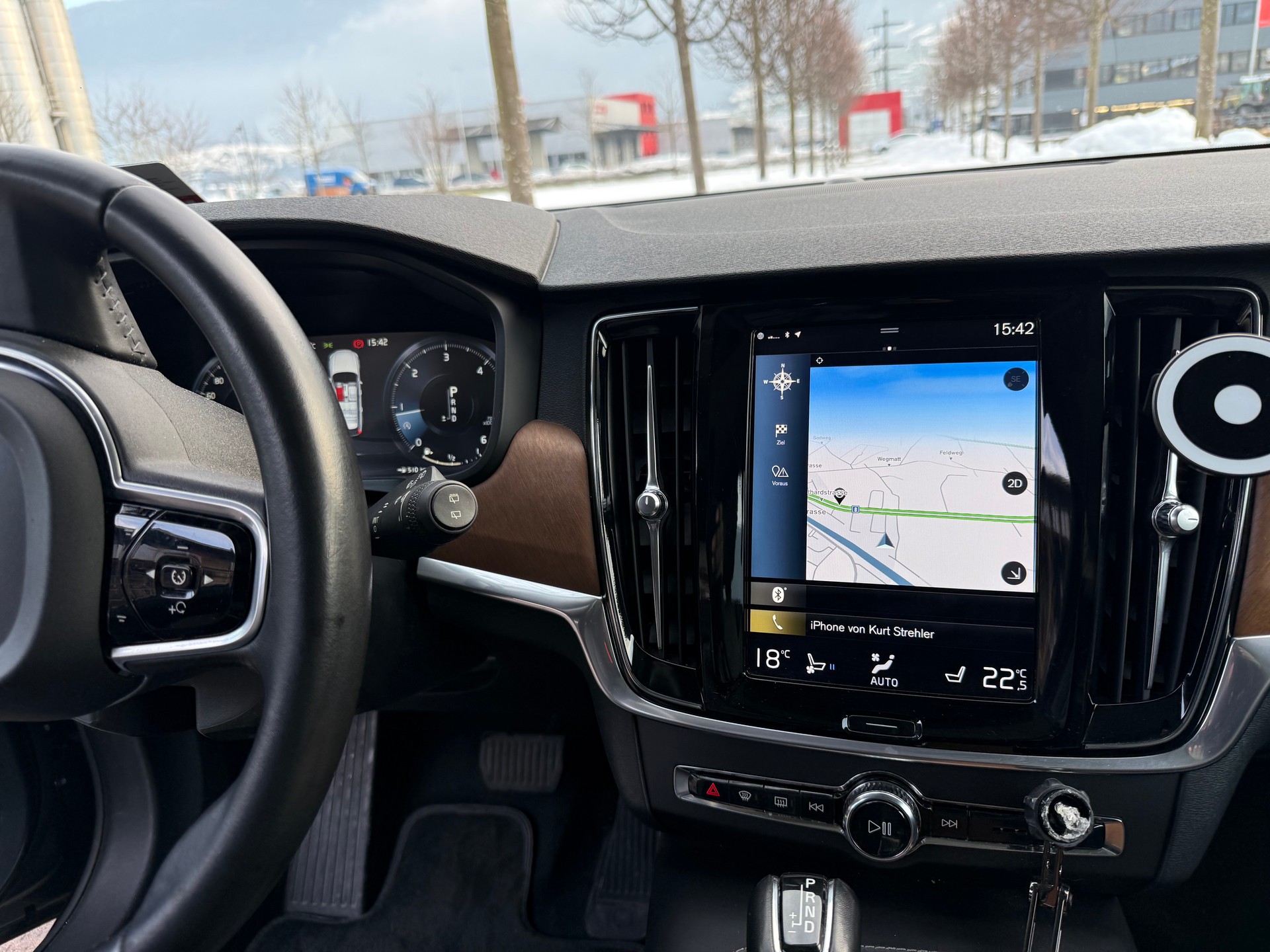 VOLVO 2.0 D5 Inscription AWD-image-9