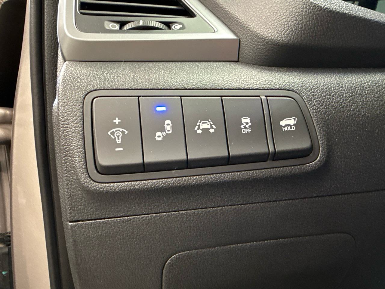 HYUNDAI Tucson 1.6 TGDI Launch Edition 4WD ic-image-11