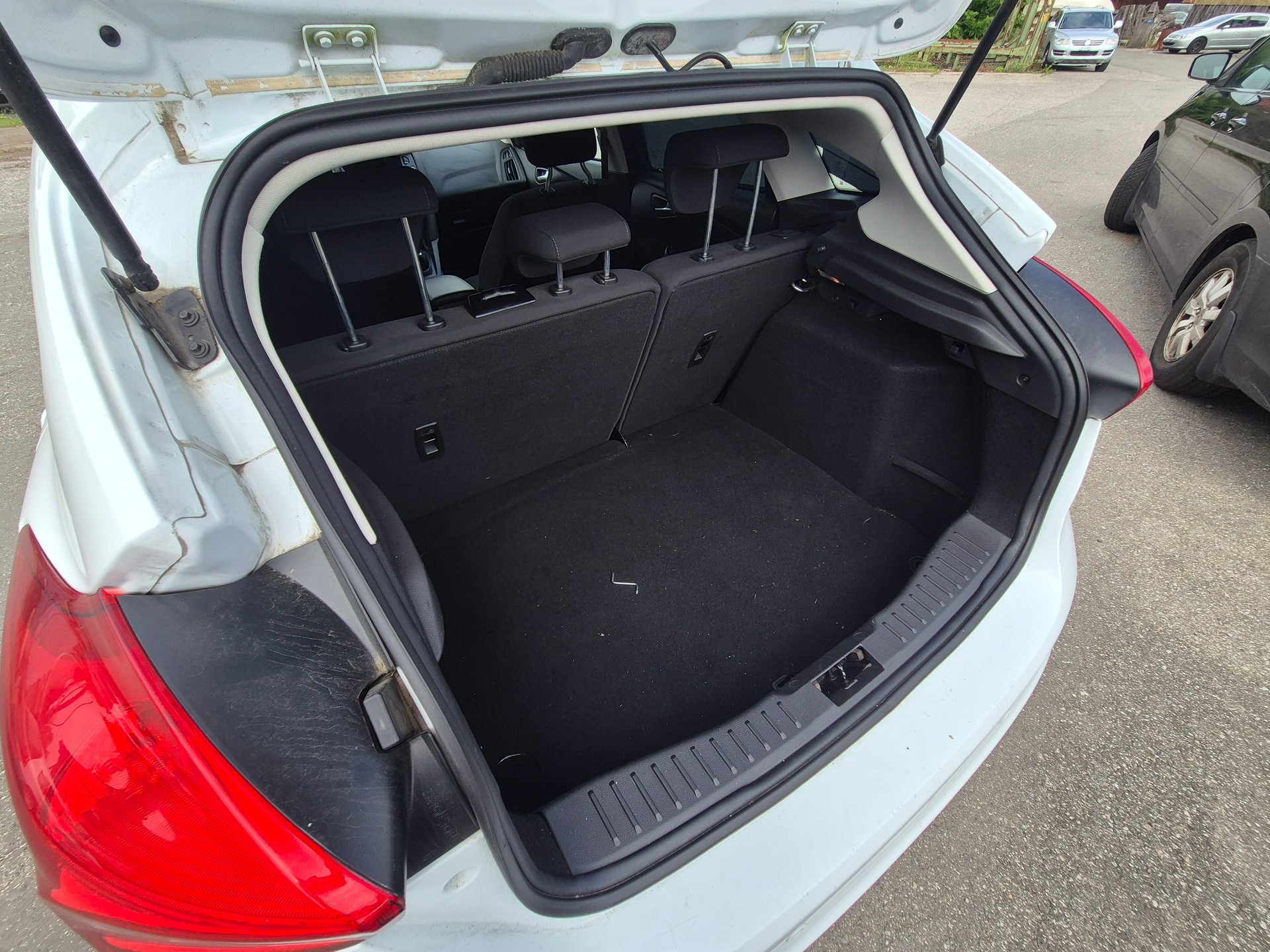 FORD Focus Benzin Schalter B06 Zahnrieme-image-7
