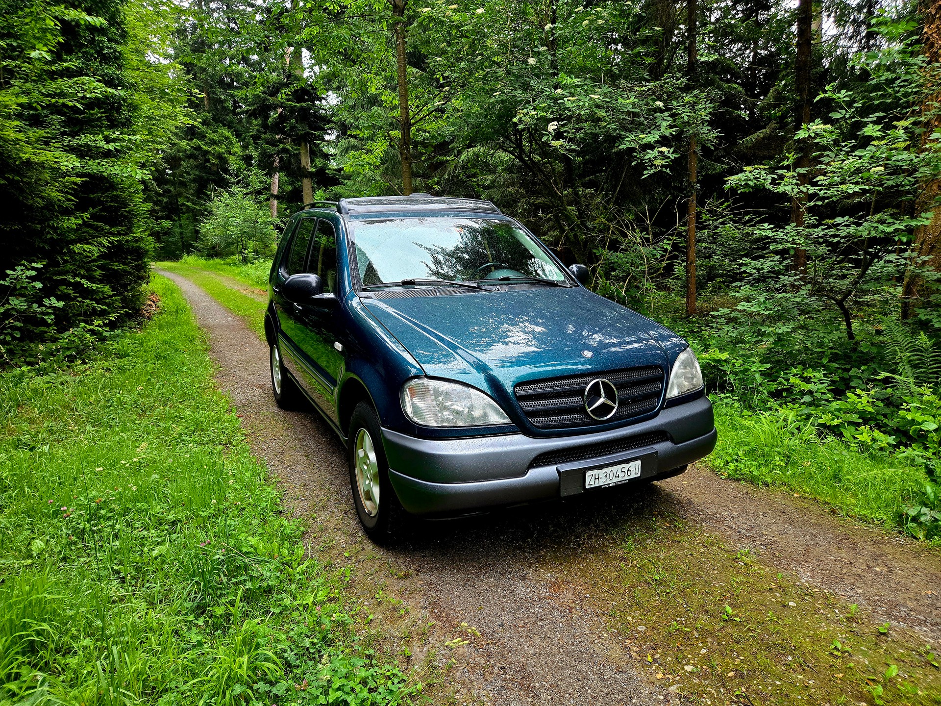 MERCEDES-BENZ ML 320 Automatic-image-0