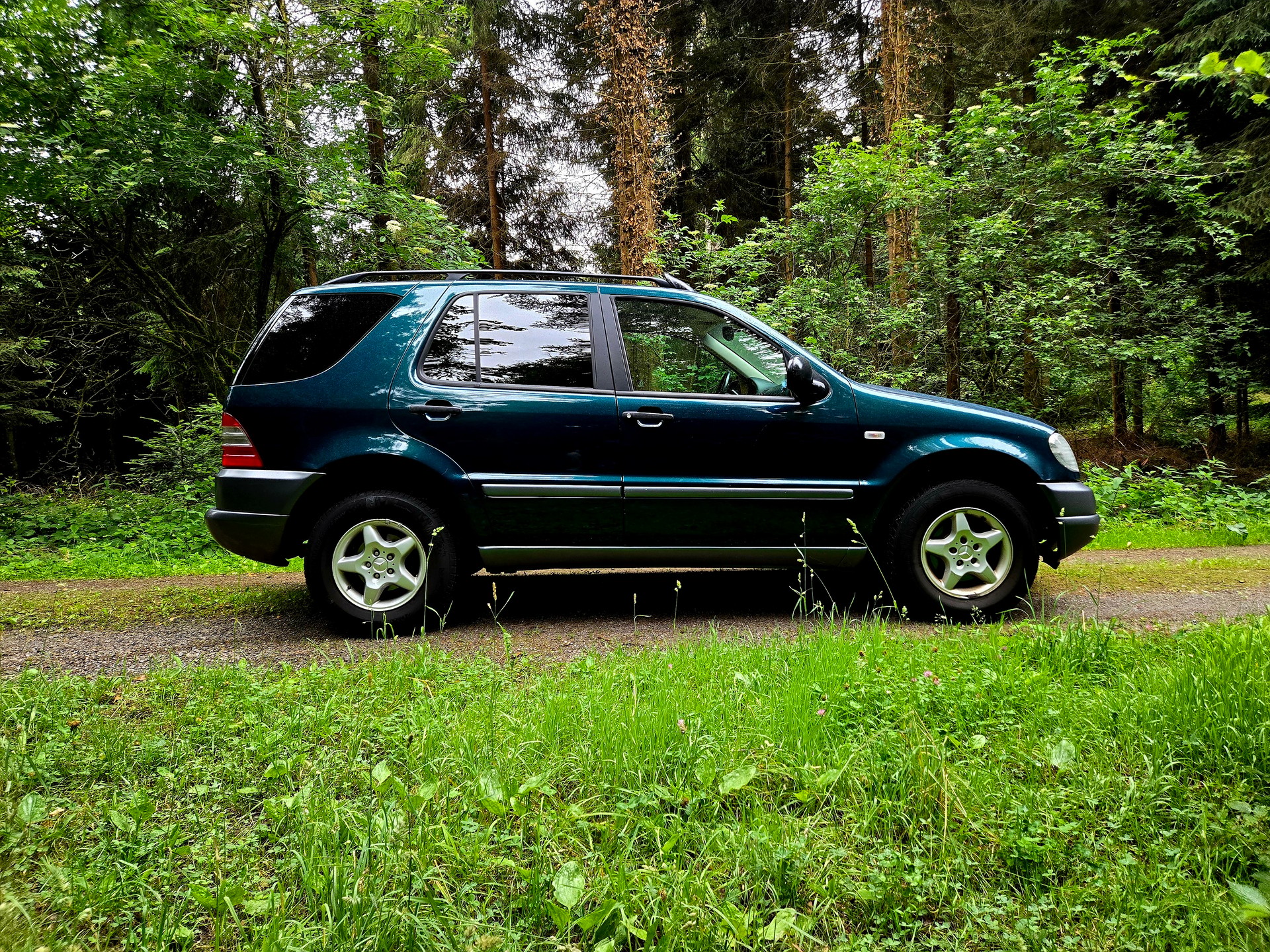 MERCEDES-BENZ ML 320 Automatic-image-1