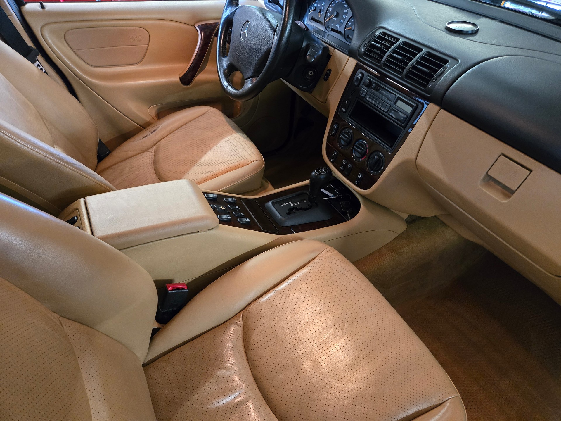 MERCEDES-BENZ ML 320 Automatic-image-4