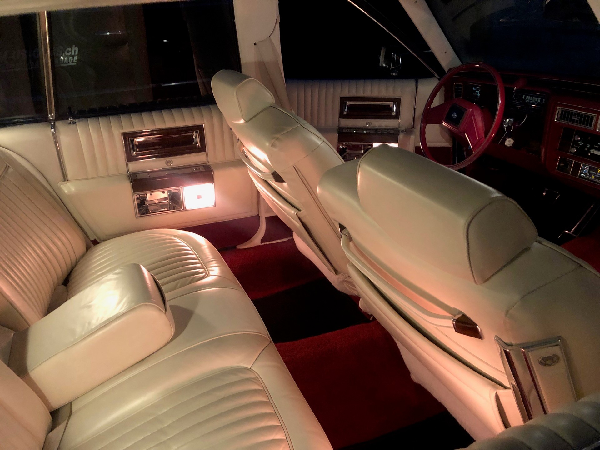 CADILLAC FLEETWOOD-image-5