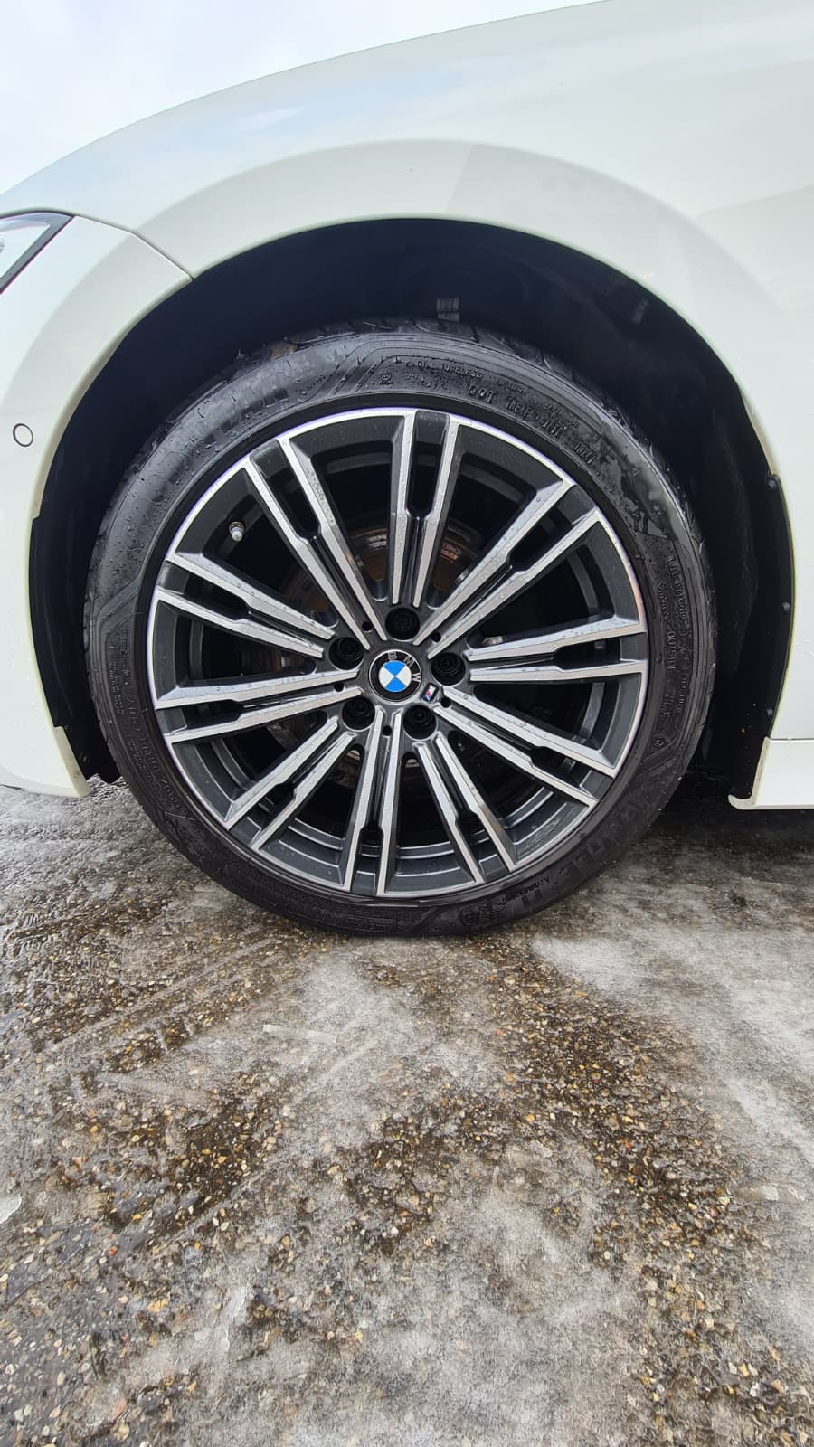 BMW 320d xDrive 48V Touring Pure M Sport Steptronic ** Leder ** Navi ** RF-Kamera ** Anh-Kupplung ** Abstandsregelsysteme **-image-14