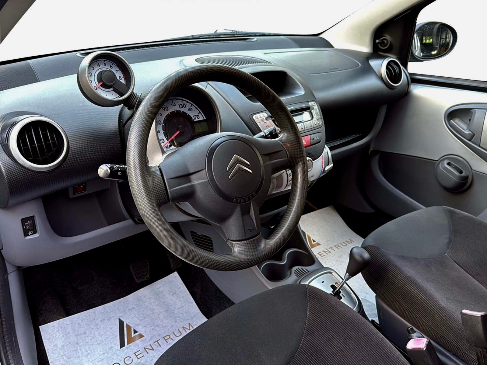 CITROEN C1 1.0i SX-image-1