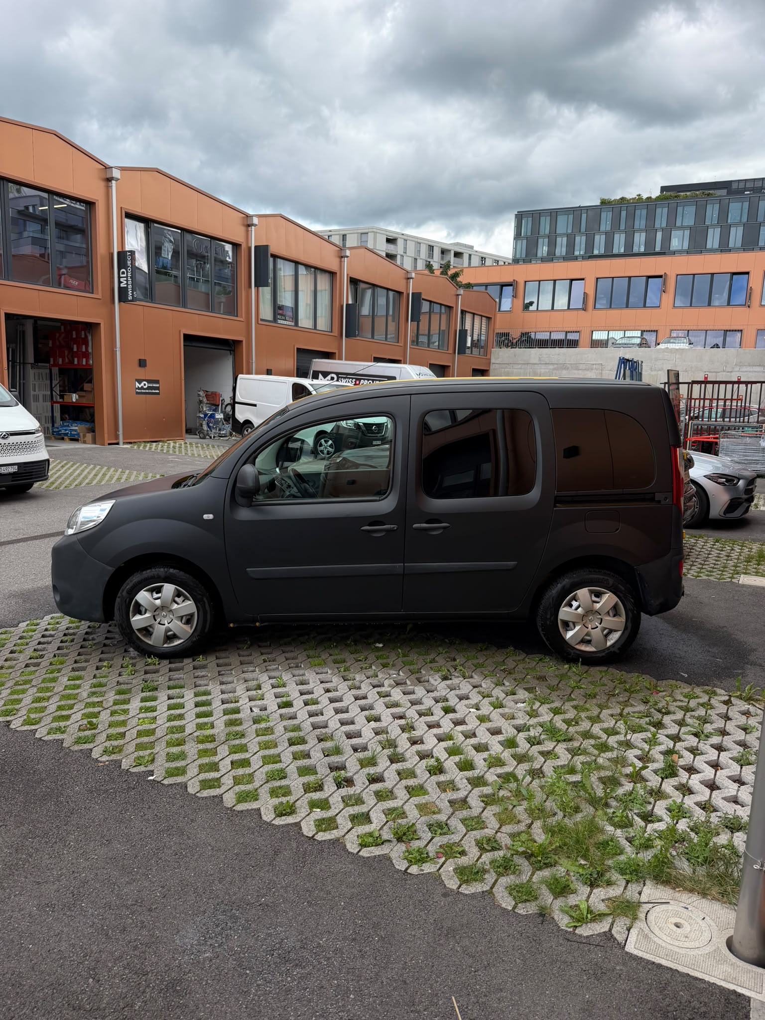 RENAULT 1.5 dCi 90 Business-image-1