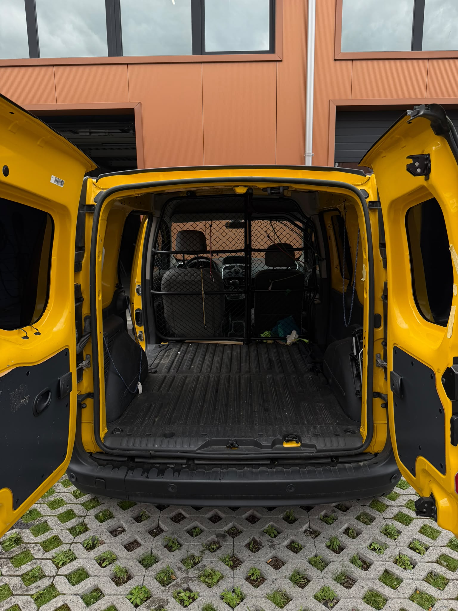 RENAULT 1.5 dCi 90 Business-image-3