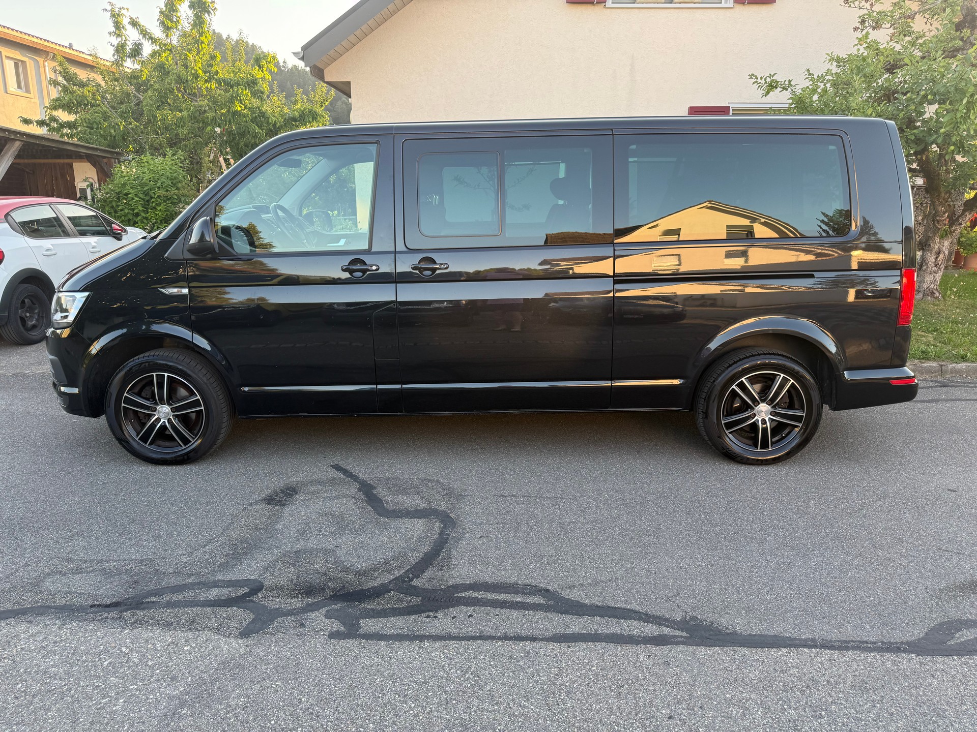VW T6 2.0 TDI 4Motion DSG-image-2