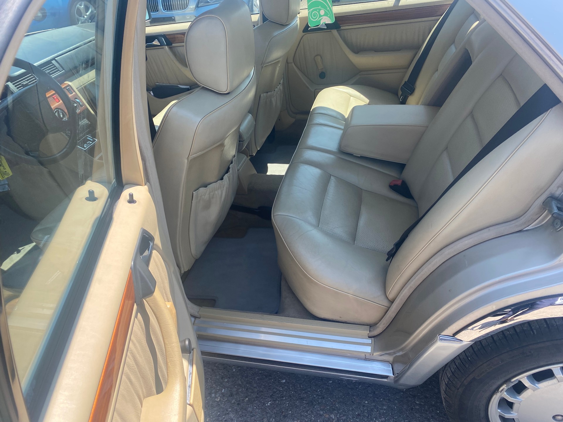 MERCEDES-BENZ 300 D Automatic-image-7