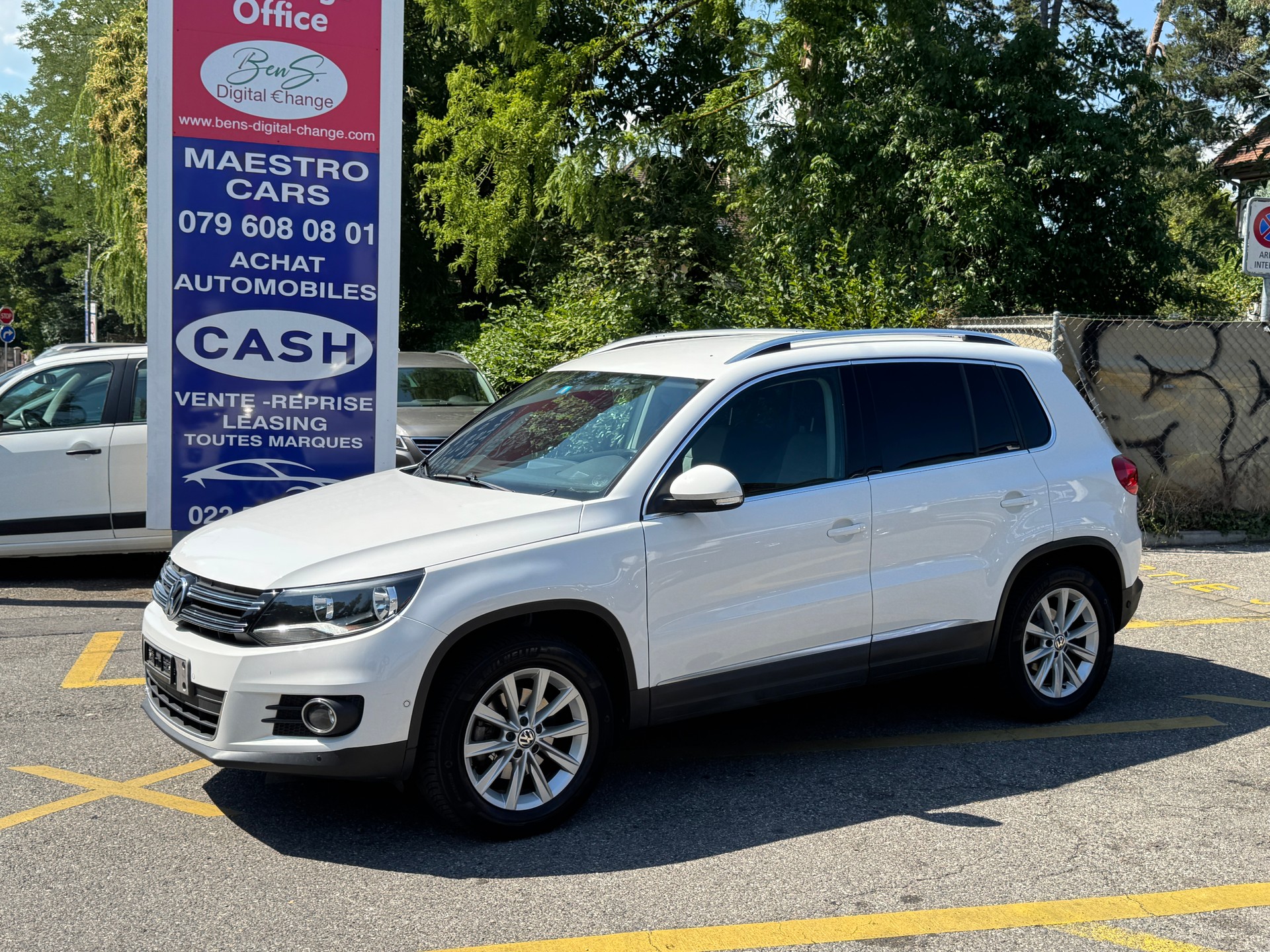 VW Tiguan 2.0 TSI Sport&Style 4Motion DSG-image-1
