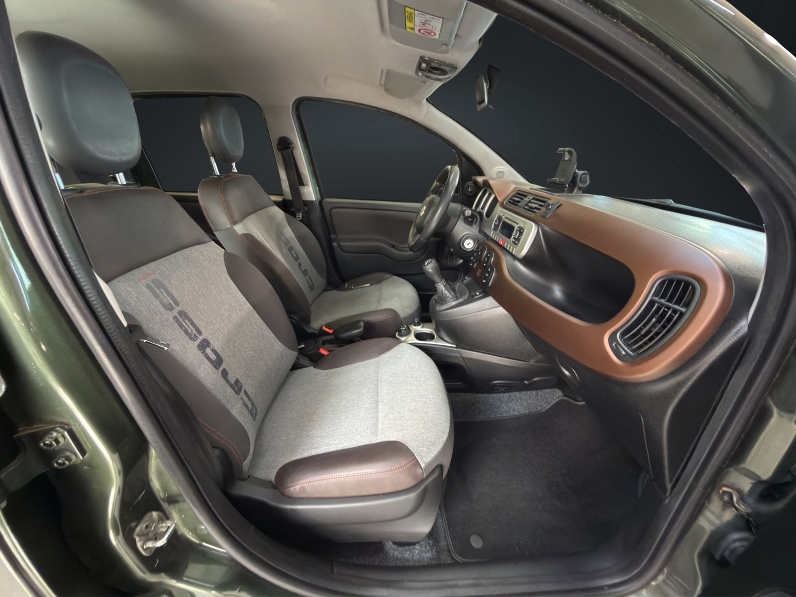FIAT Panda 1.3 MJ Cross 4x4-image-12