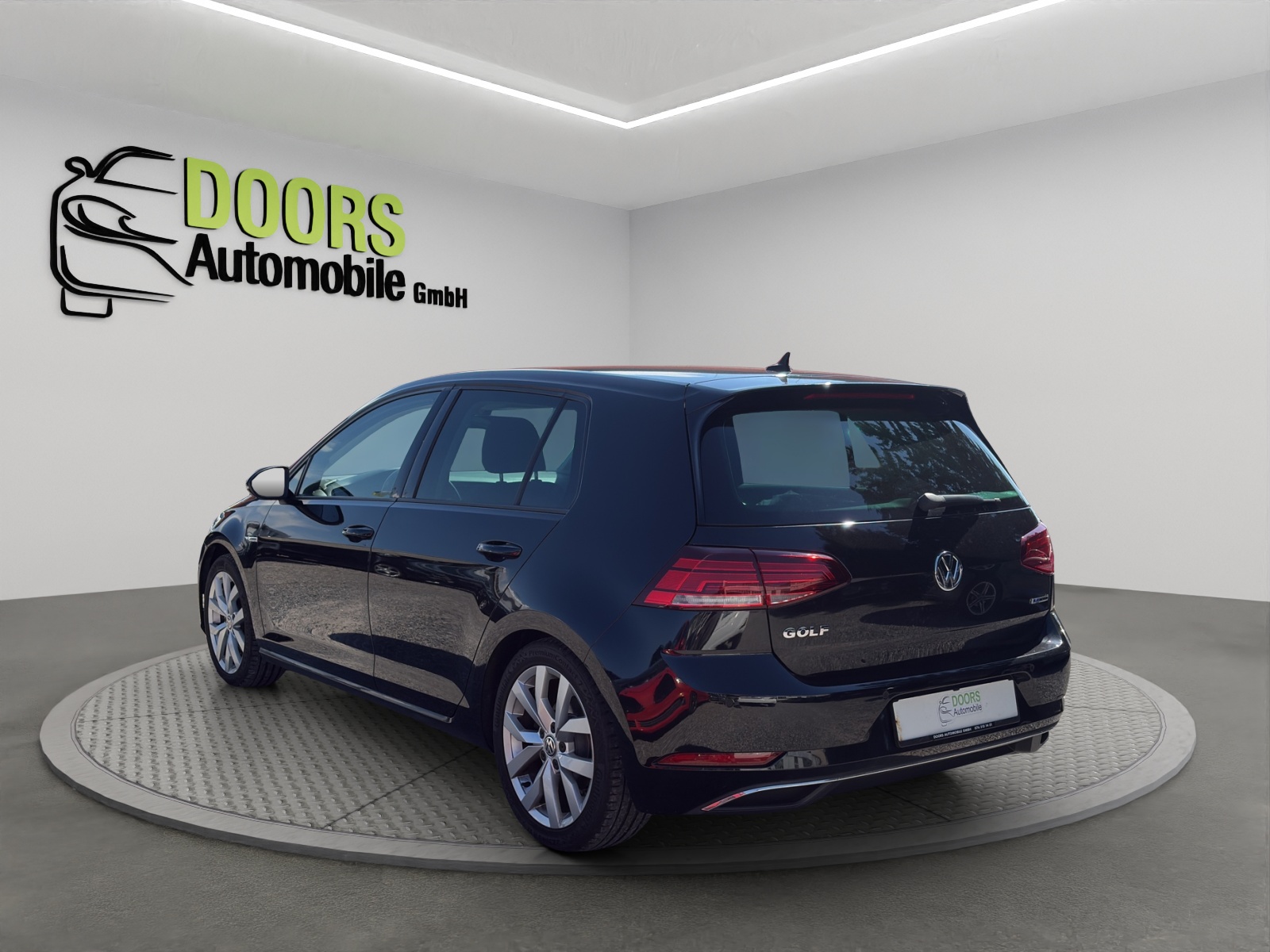 VW Golf 1.5 TSI EVO Comfortline DSG-image-5