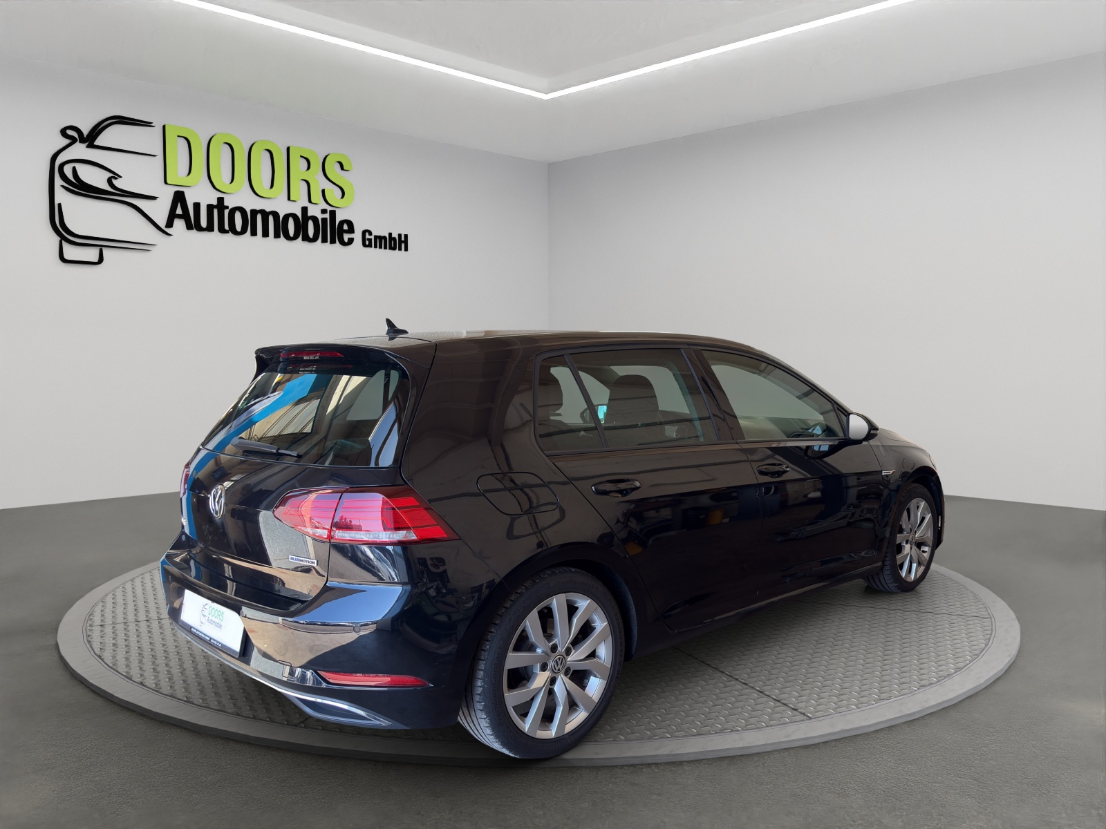 VW Golf 1.5 TSI EVO Comfortline DSG-image-4