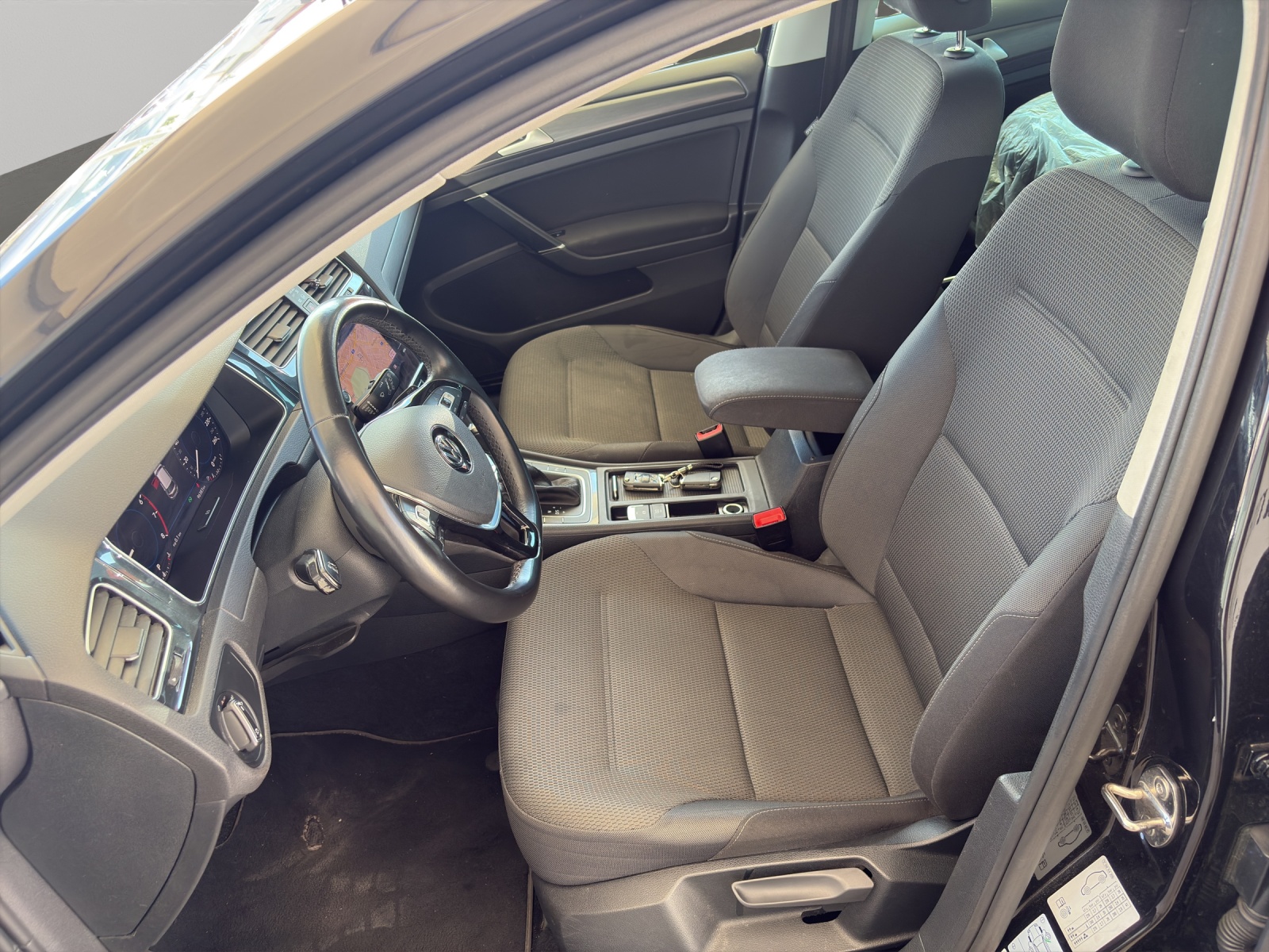 VW Golf 1.5 TSI EVO Comfortline DSG-image-7
