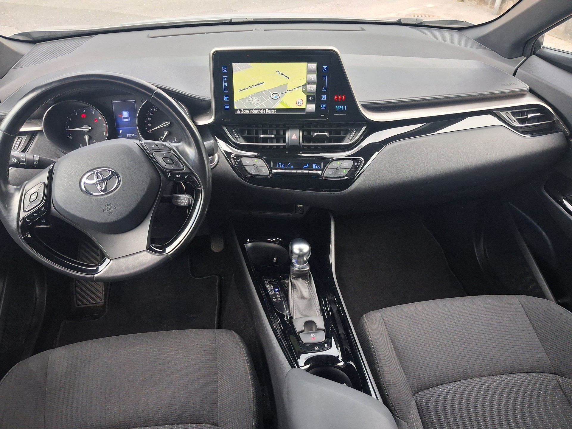TOYOTA C-HR 1.2 Turbo Trend 4WD Multidrive S-image-8