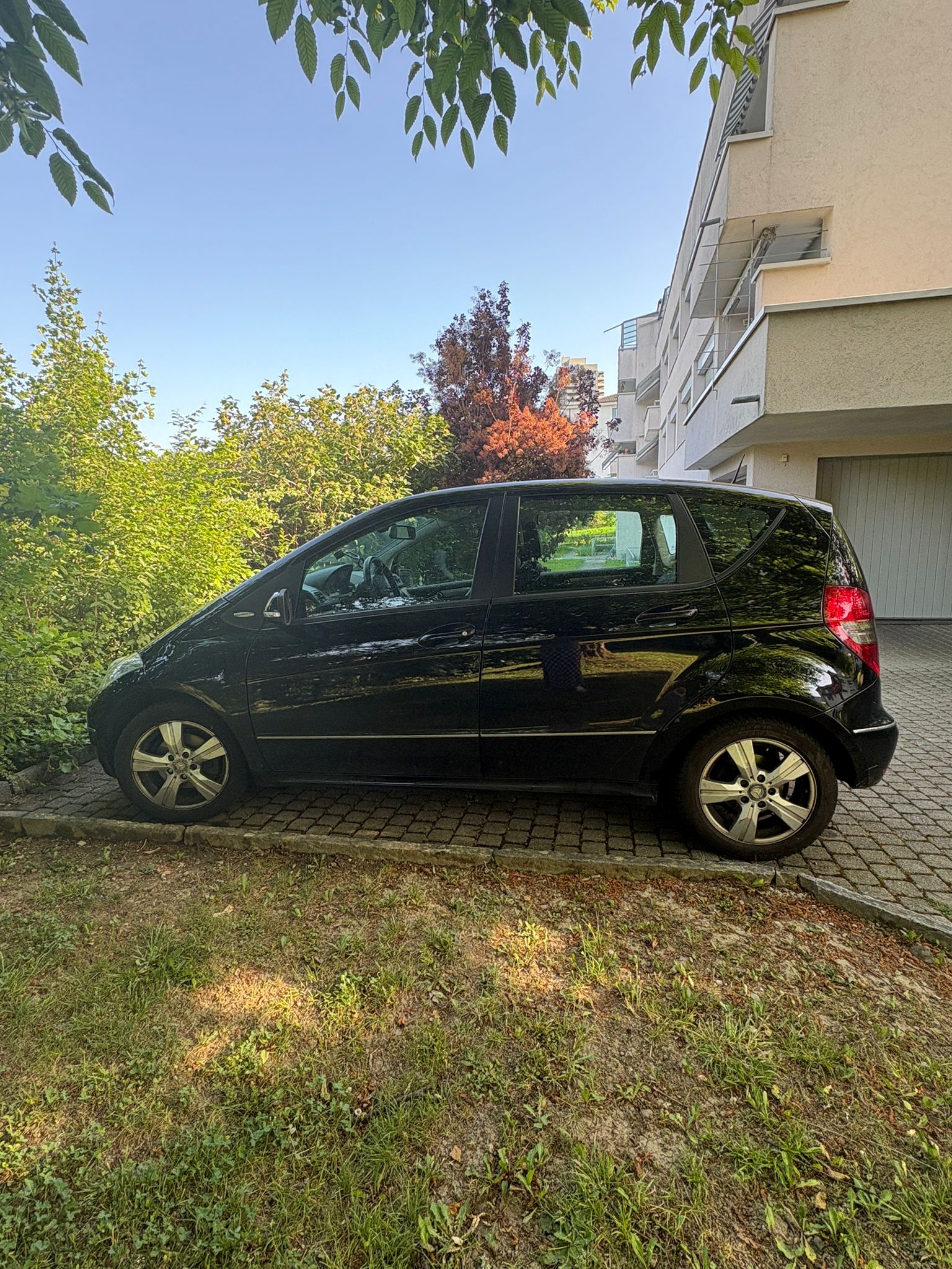 MERCEDES-BENZ A 170 Avantgarde-image-2