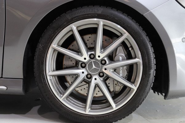 MERCEDES-BENZ A 45 AMG 4Matic-image-12