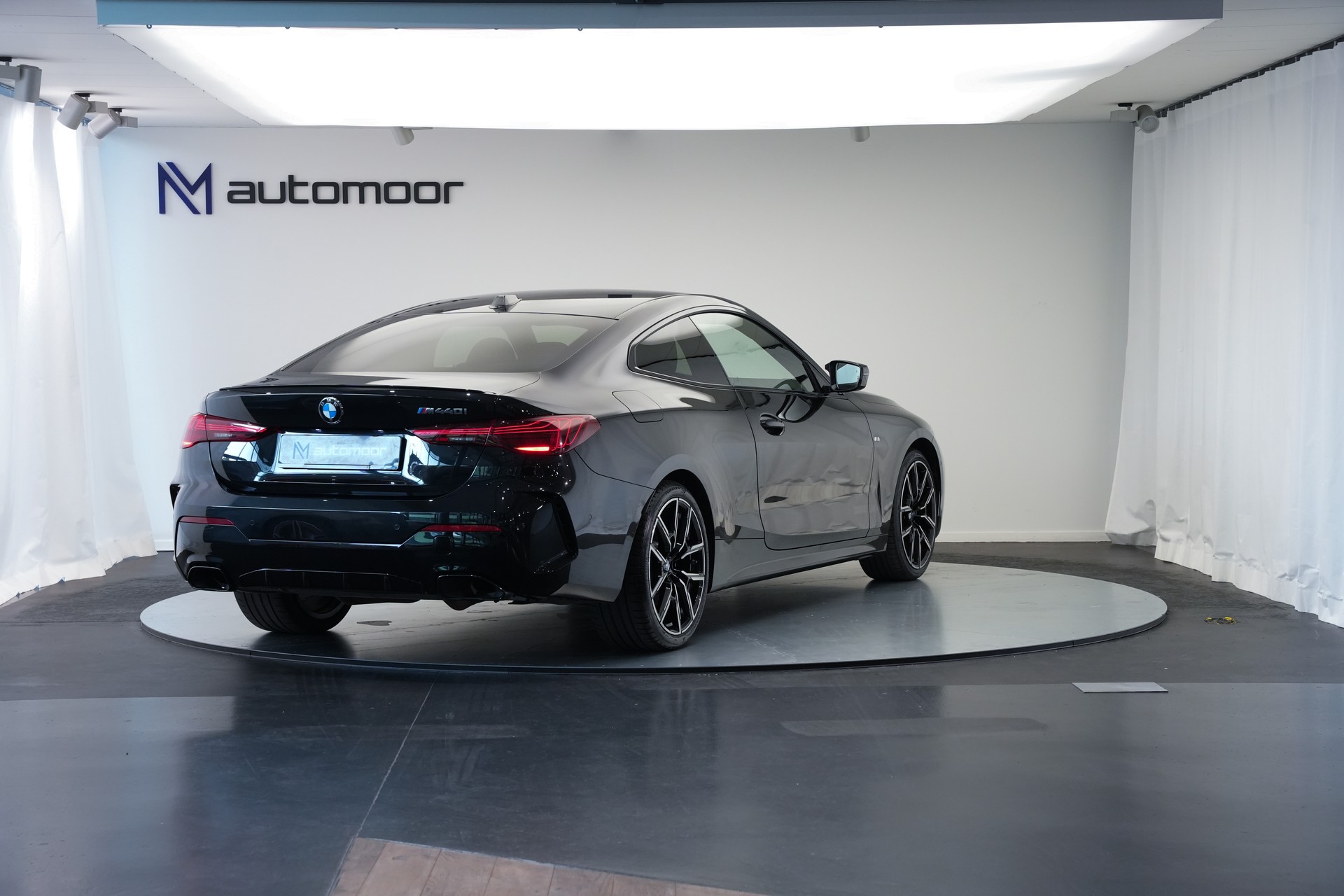 BMW M440i xDrive 48V Coupé M Sport Pro Steptronic-image-4