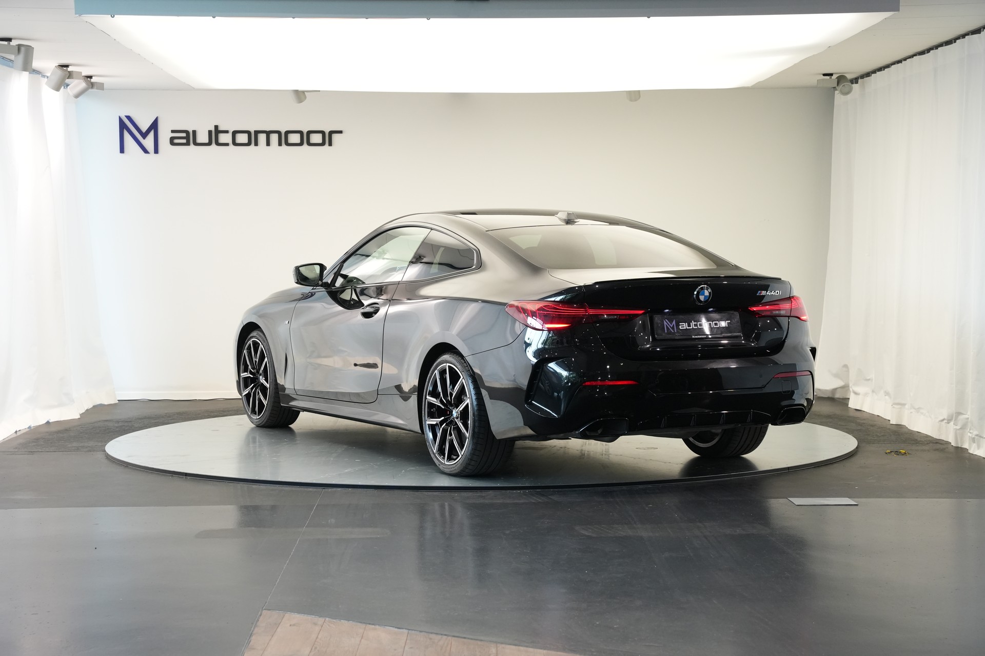 BMW M440i xDrive 48V Coupé M Sport Pro Steptronic-image-6