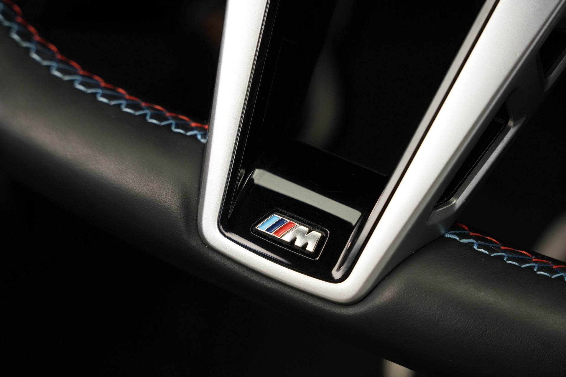 BMW M440i xDrive 48V Coupé M Sport Pro Steptronic-image-35