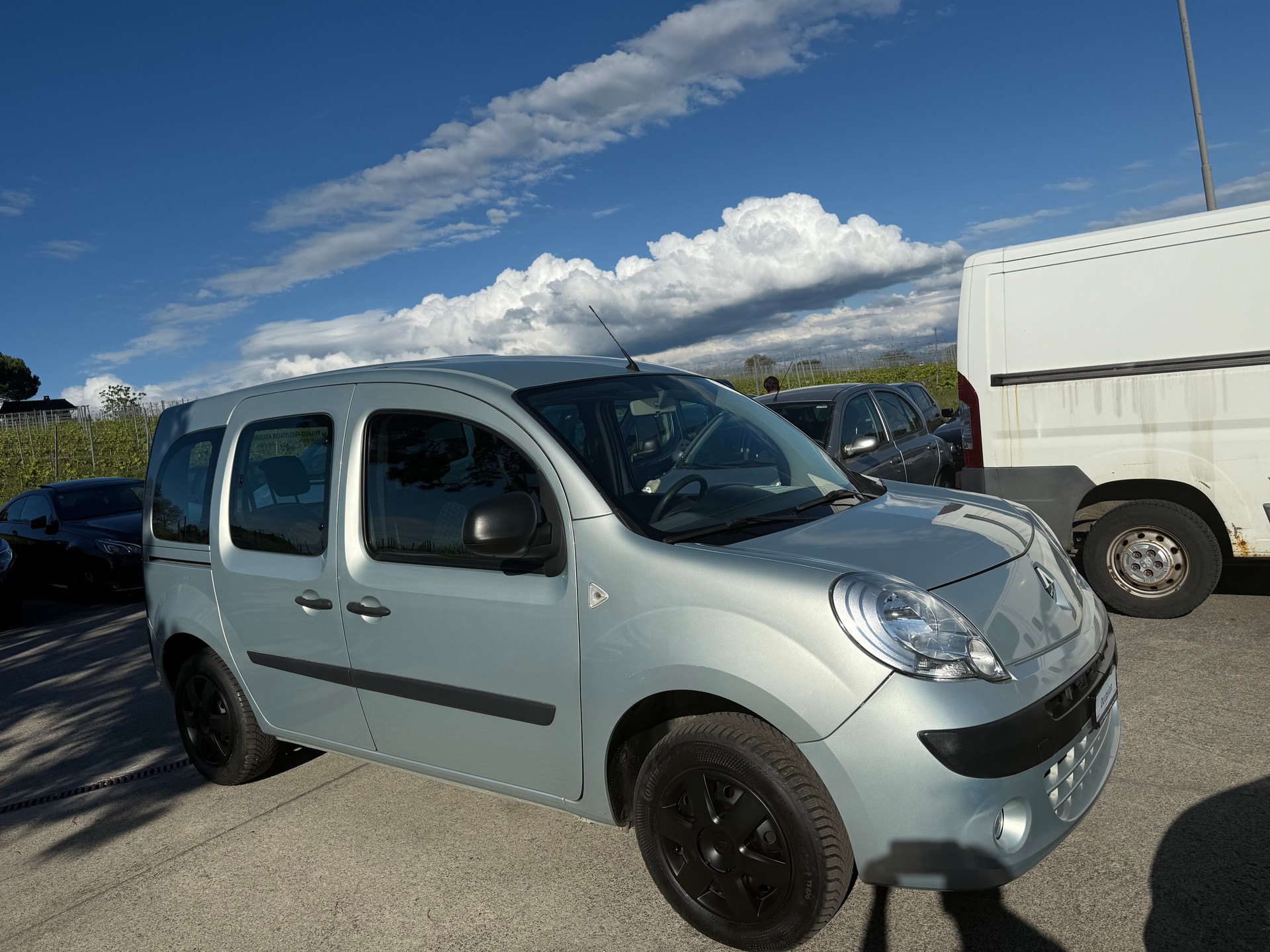 RENAULT Kangoo 1.6 16V Authentique-image-3