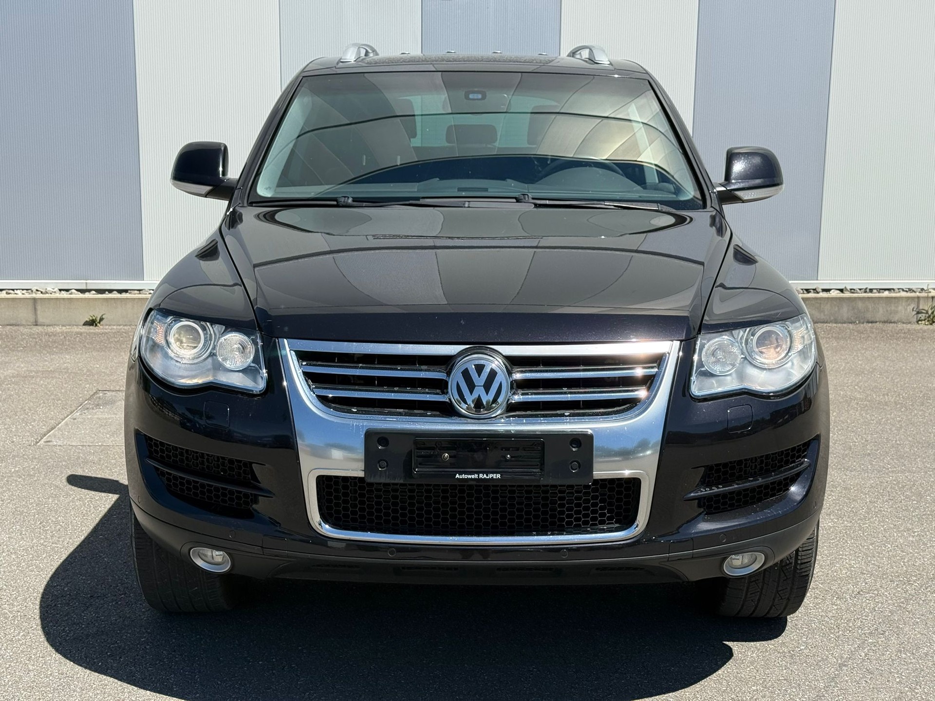 VW TOUAREG 3.0 TDI-image-1