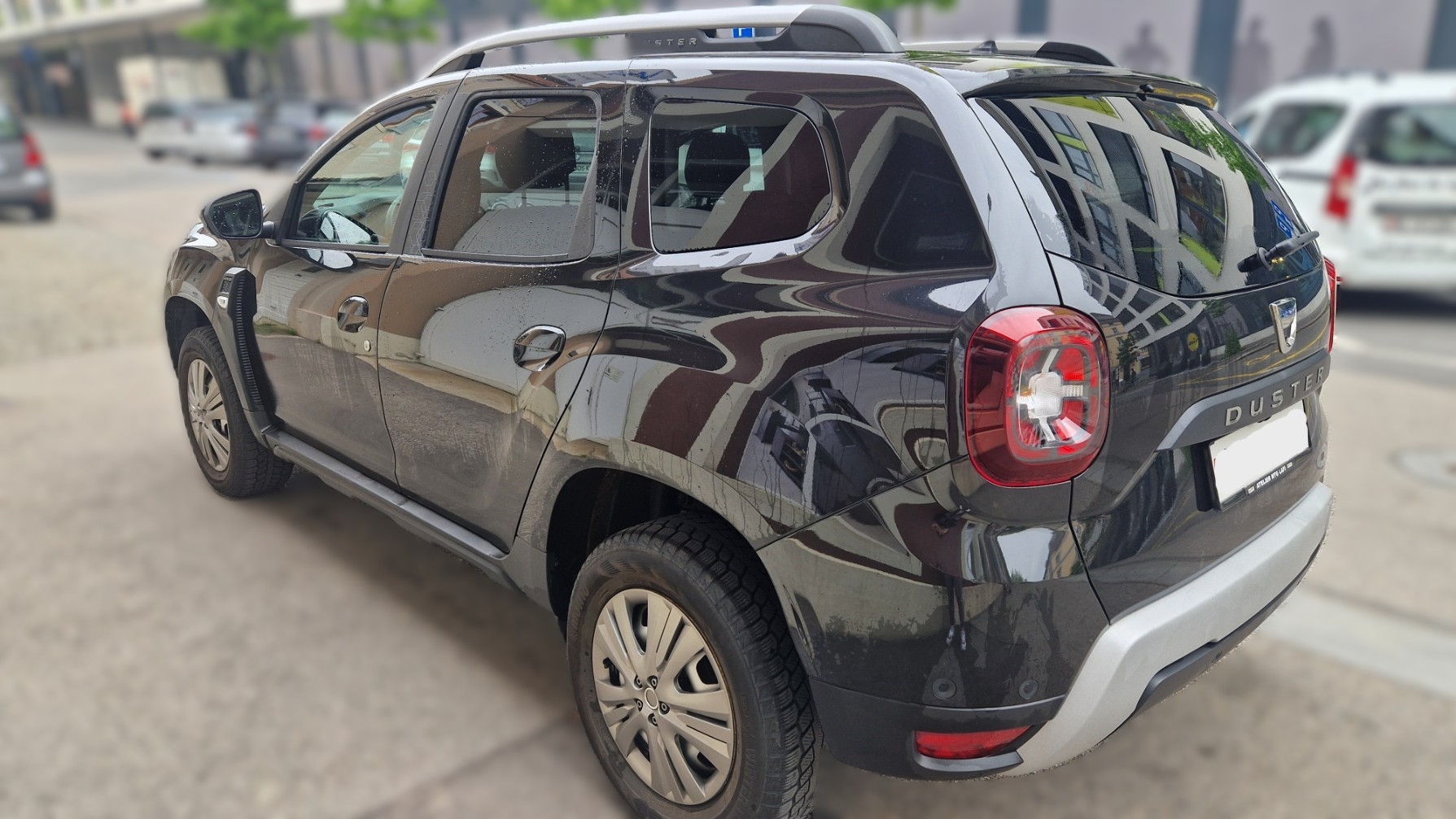DACIA 1.3 TCe 150 Celebration 4WD-image-1