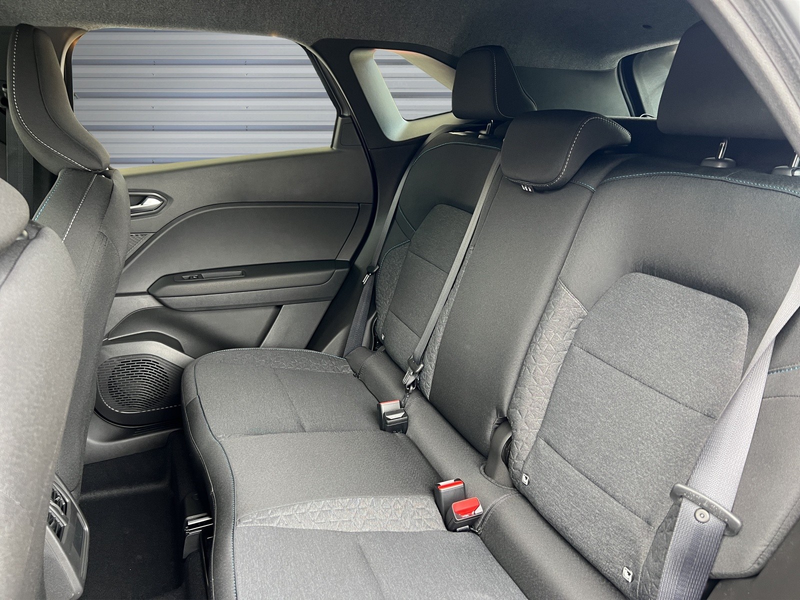 MITSUBISHI Grandis 1.8 HEV Invite-image-12
