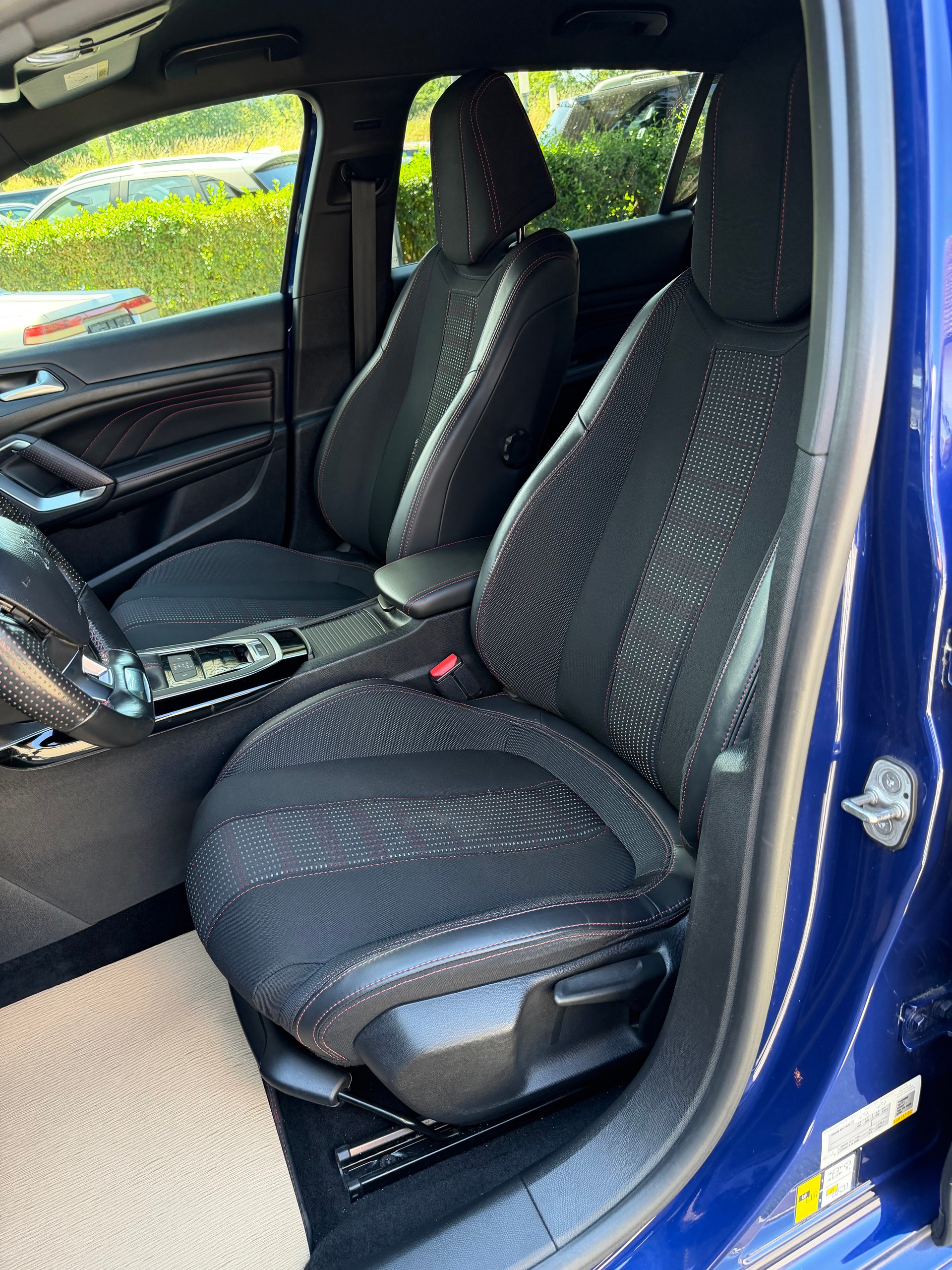 PEUGEOT 308 1.2 THP GT Line Automatic-image-8