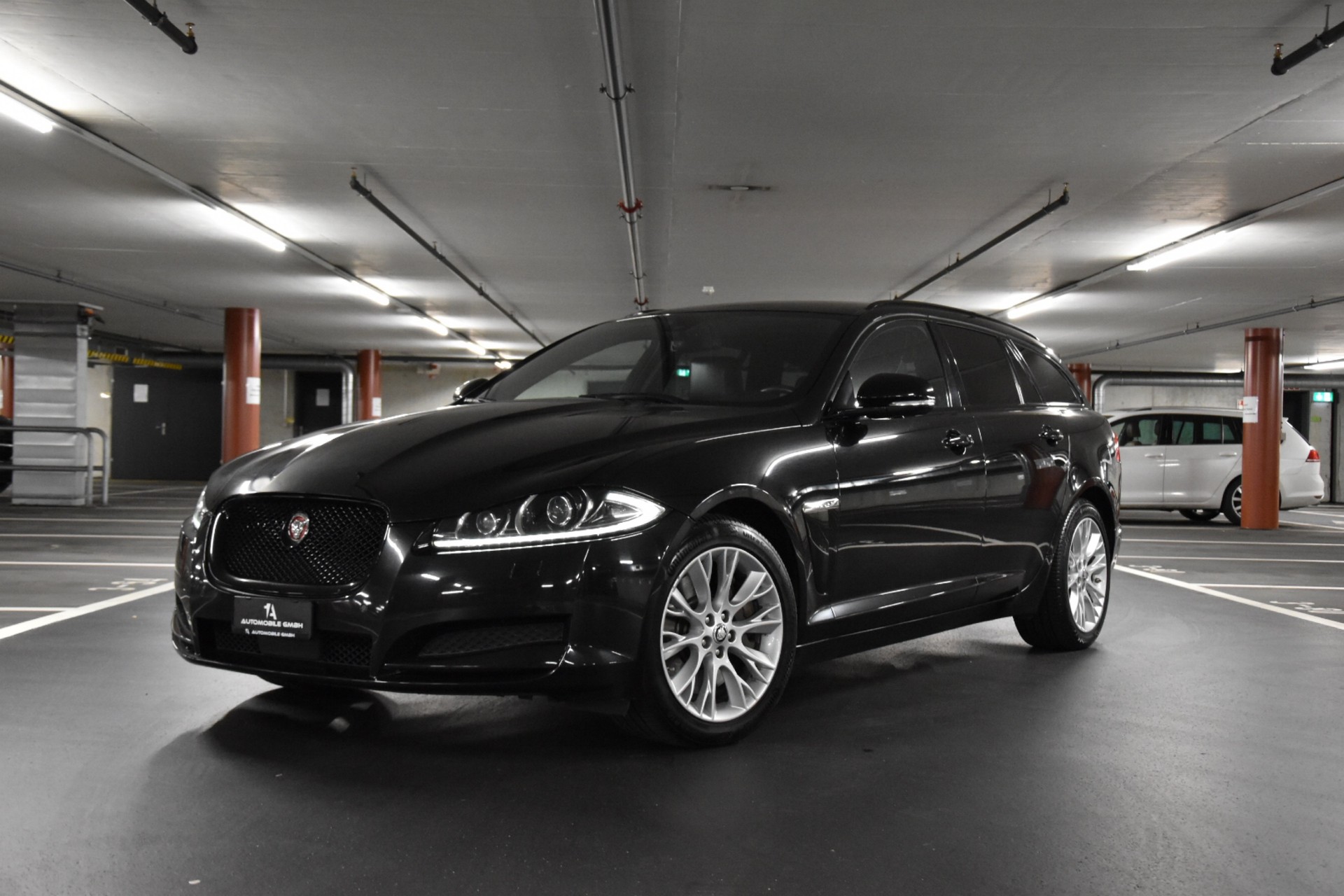 JAGUAR XF Sportbrake 3.0d S V6-image-0