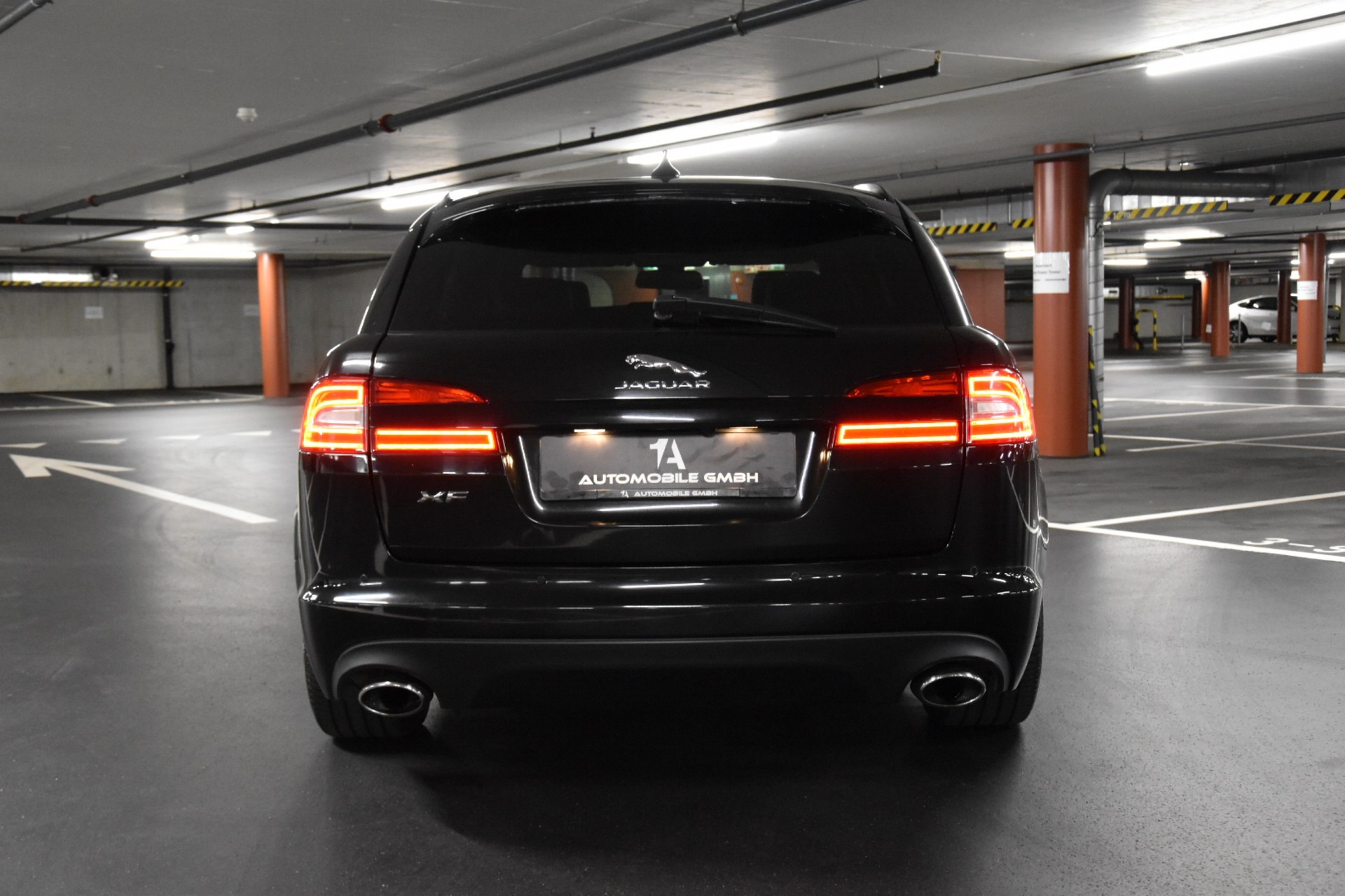 JAGUAR XF Sportbrake 3.0d S V6-image-7