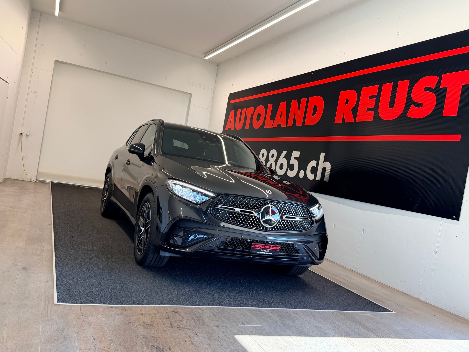MERCEDES-BENZ GLC 300 d 4Matic 9G-Tronic-image-0