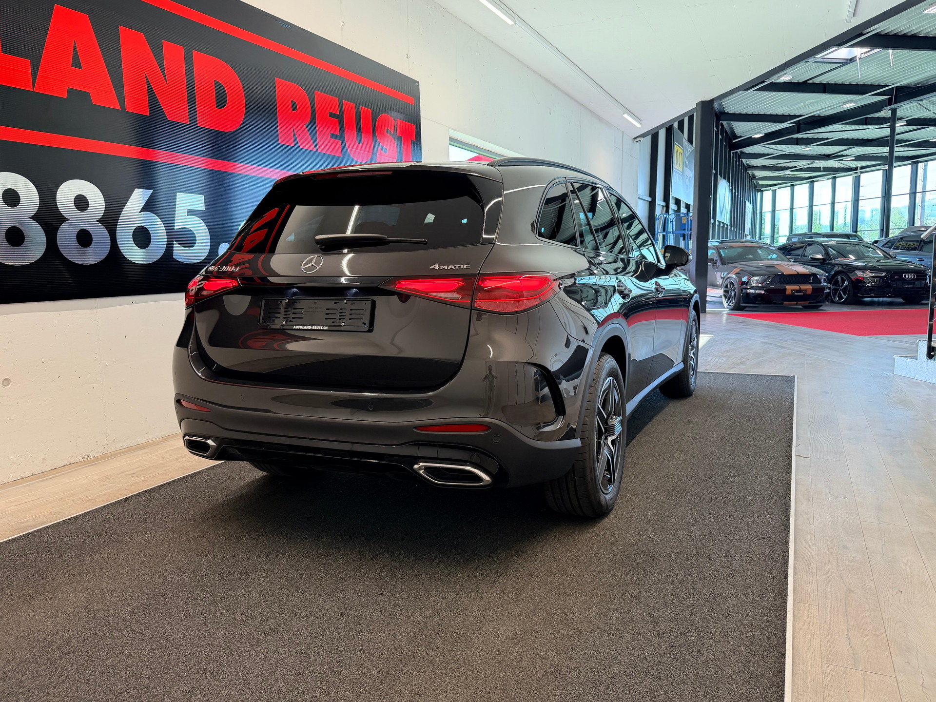 MERCEDES-BENZ GLC 300 d 4Matic 9G-Tronic-image-6